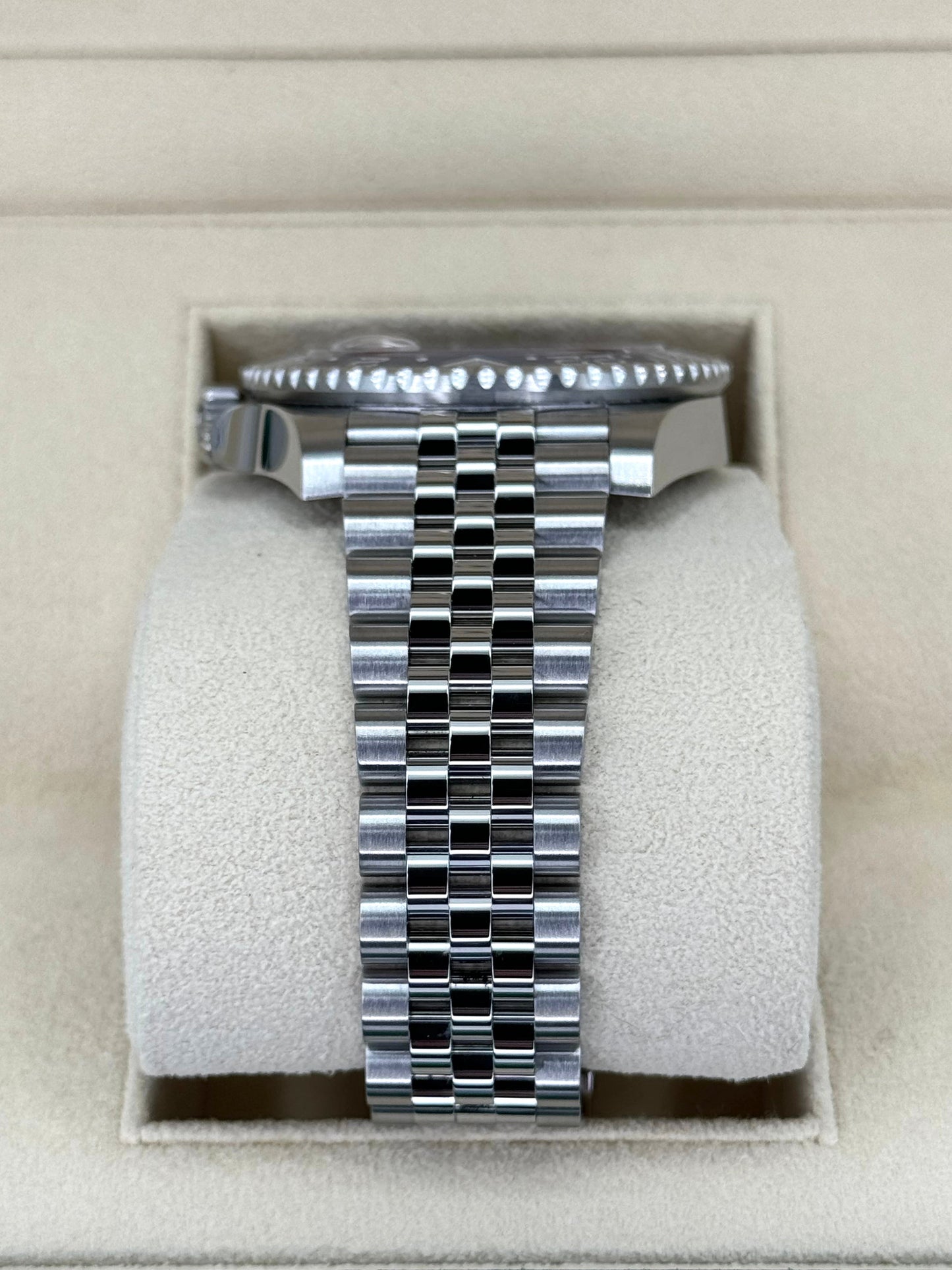 2023 Rolex GMT-Master II "Pepsi" 40mm 126710BLRO Jubilee Black Dial - MyWatchLLC