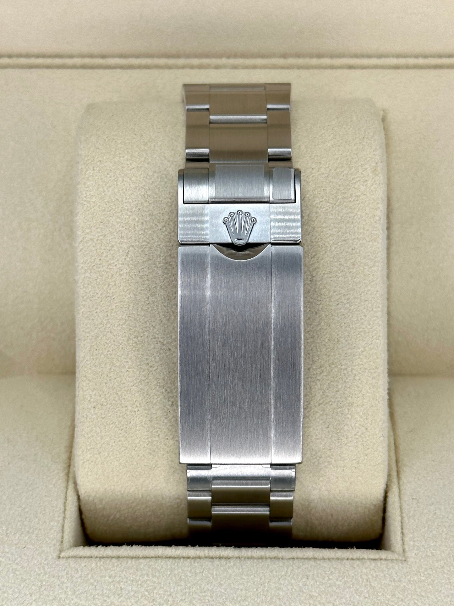 NEW 2022 Rolex Submariner Date “Starbucksâ€?41mm 126610LV Oyster Black Dial - MyWatchLLC