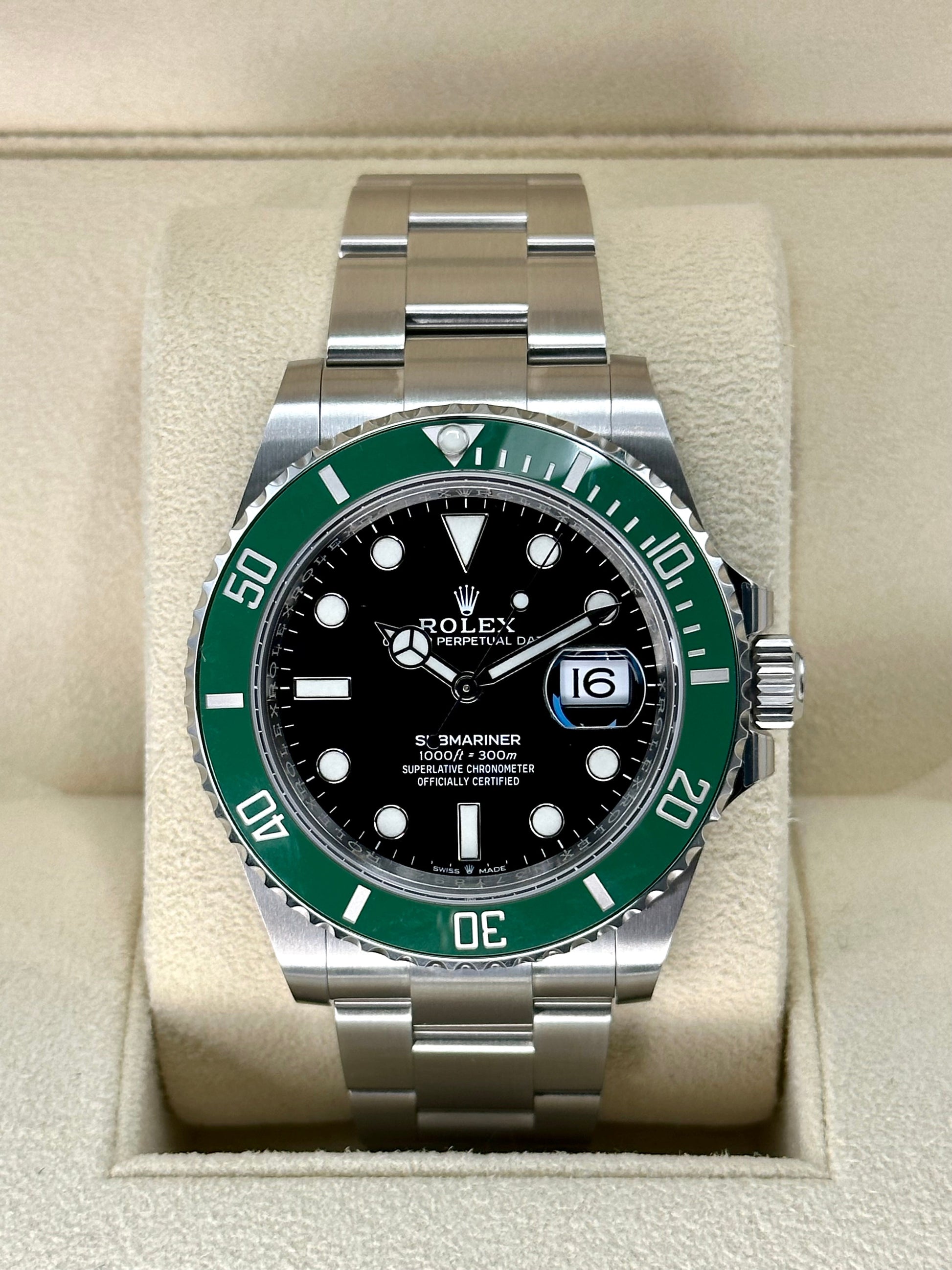 NEW 2022 Rolex Submariner Date “Starbucksâ€?41mm 126610LV Oyster Black Dial - MyWatchLLC