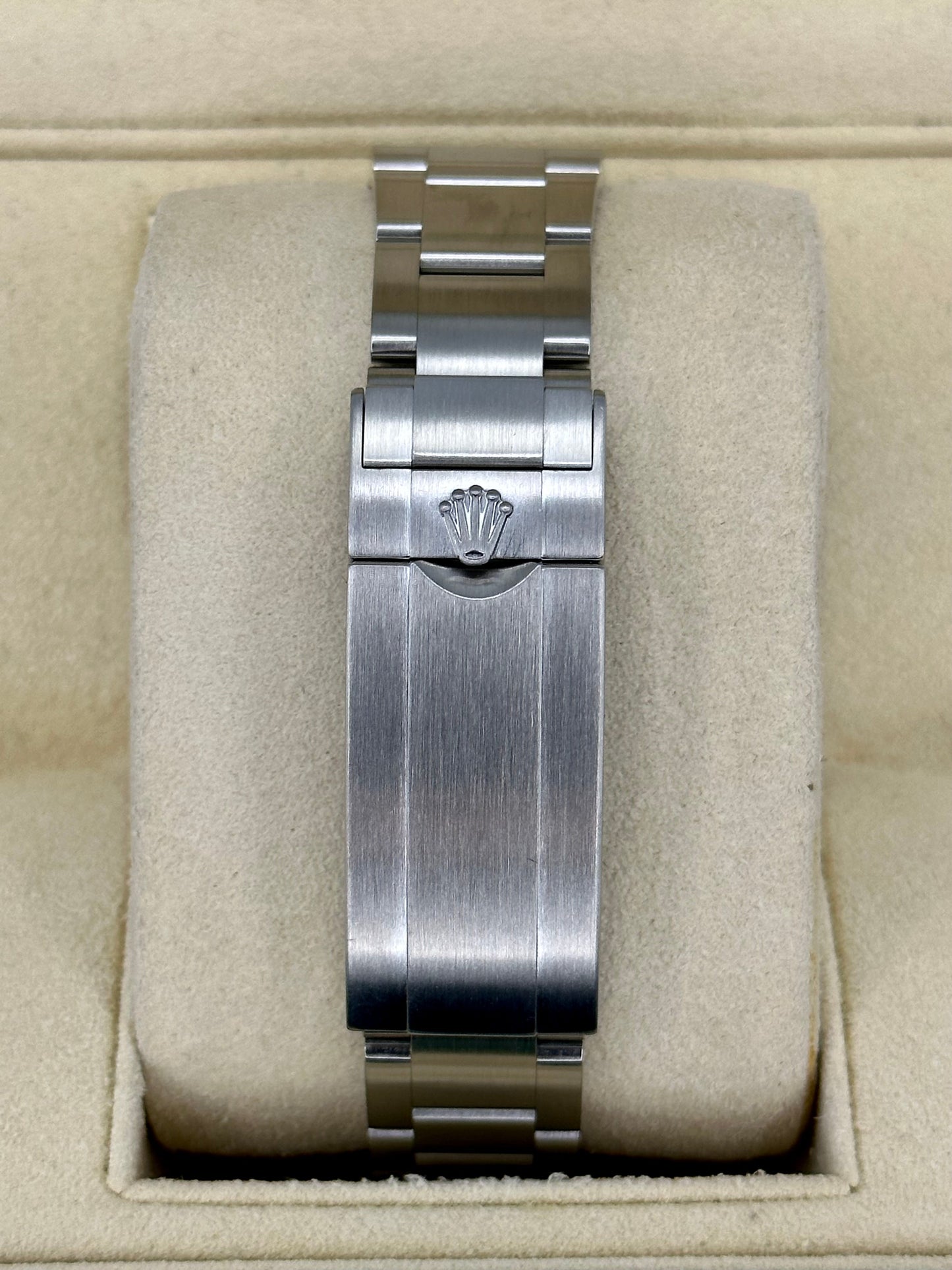 2015 Rolex Submariner Date "Hulk" 40mm 116610LV Oyster Green Dial - MyWatchLLC