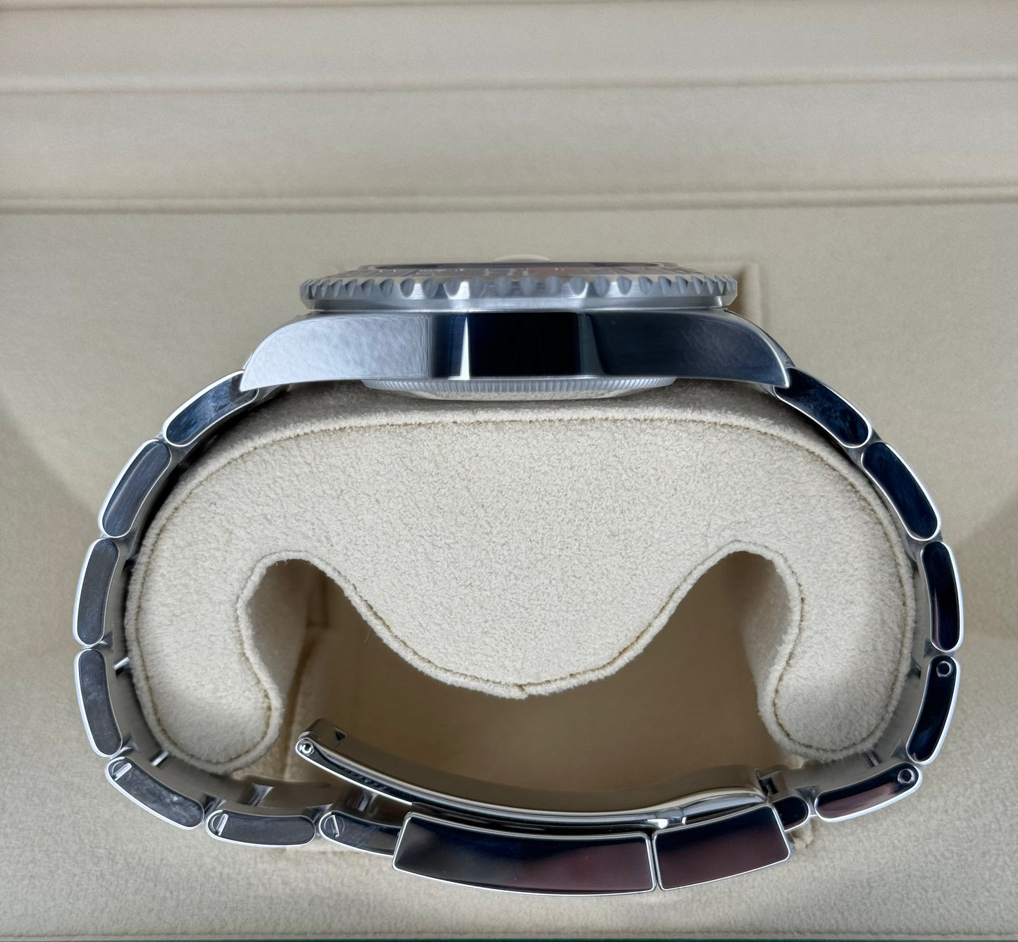 NEW 2023 Rolex GMT-Master II "Pepsi" 40mm 126710BLRO Oyster Black Dial - MyWatchLLC