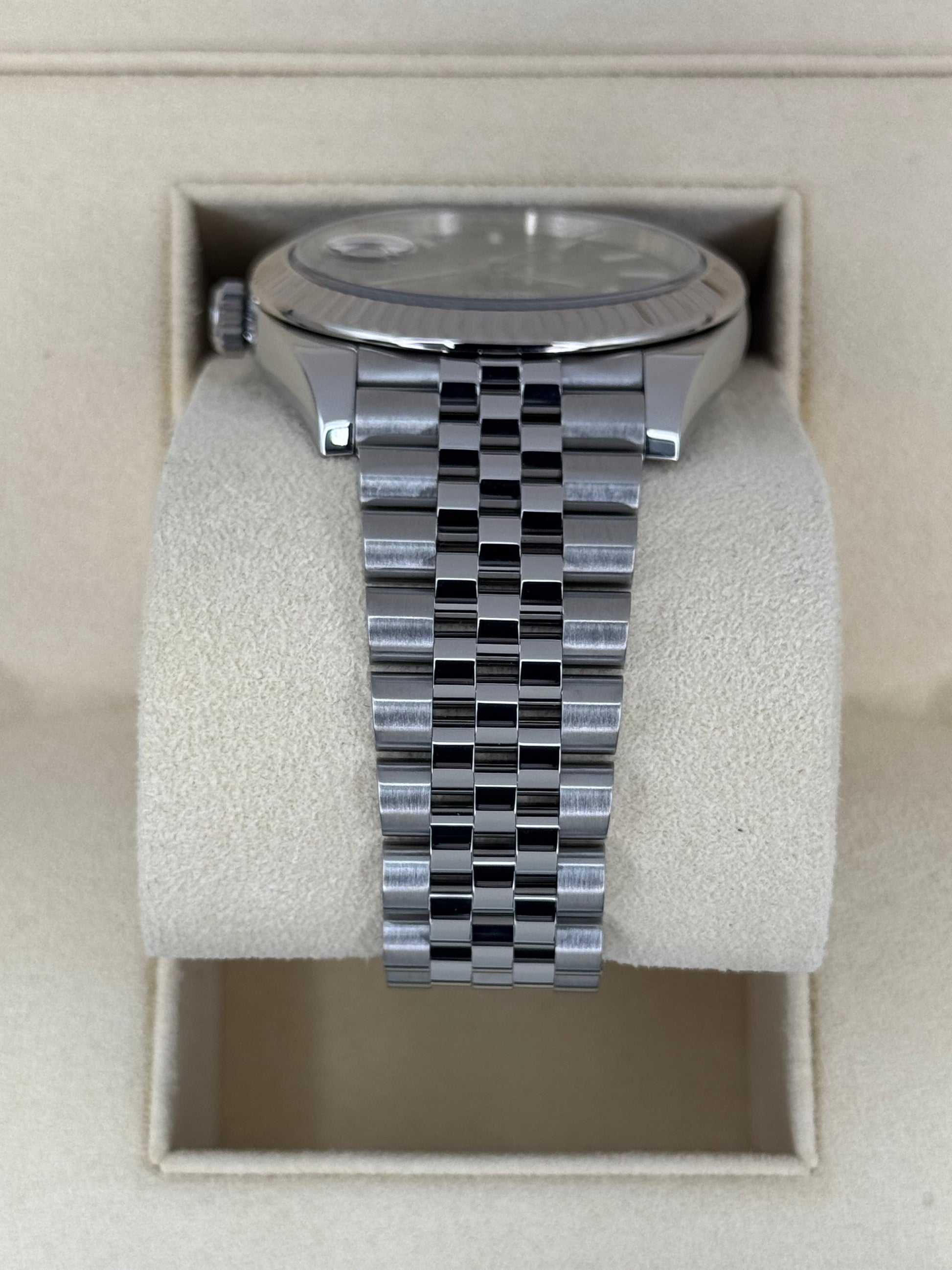 2017 Rolex Datejust 41mm 126334 Stainless Steel Jubilee Rhodium Dial - MyWatchLLC