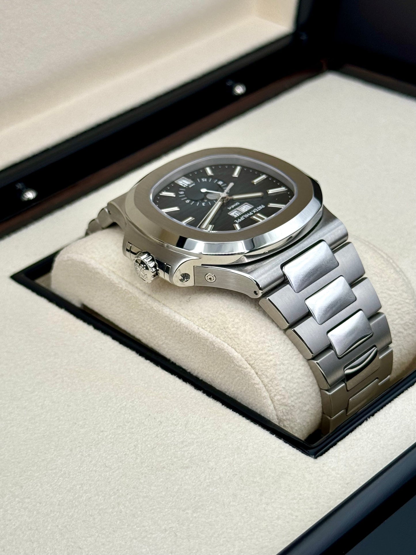 NEW 2022 Patek Philippe 40.5mm 5726/1A-014 Nautilus Moonphase Blue Dial - MyWatchLLC