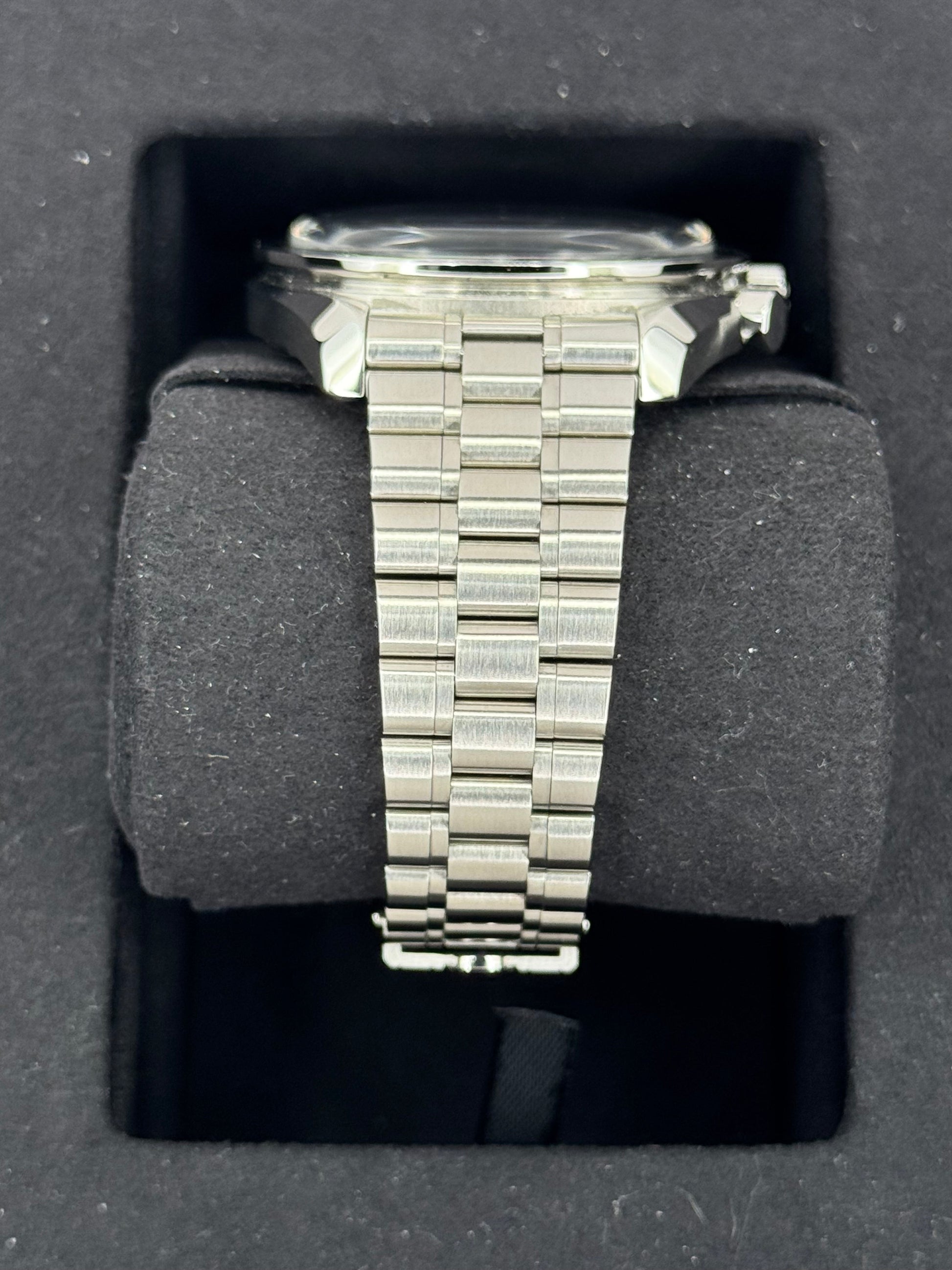 2021 Omega 42mm 310.30.42.50.01.001 Speedmaster Moonwatch - MyWatchLLC