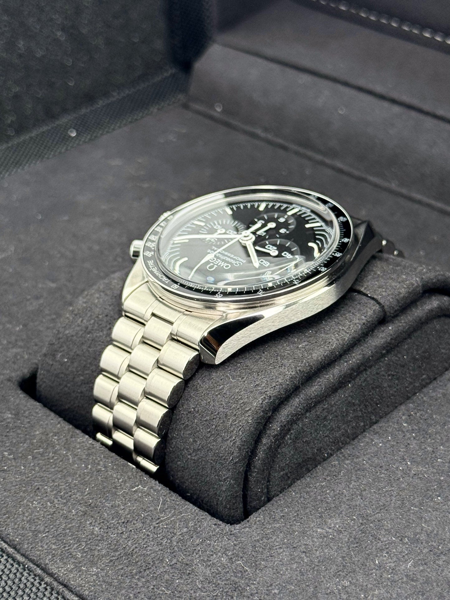 2021 Omega 42mm 310.30.42.50.01.001 Speedmaster Moonwatch - MyWatchLLC