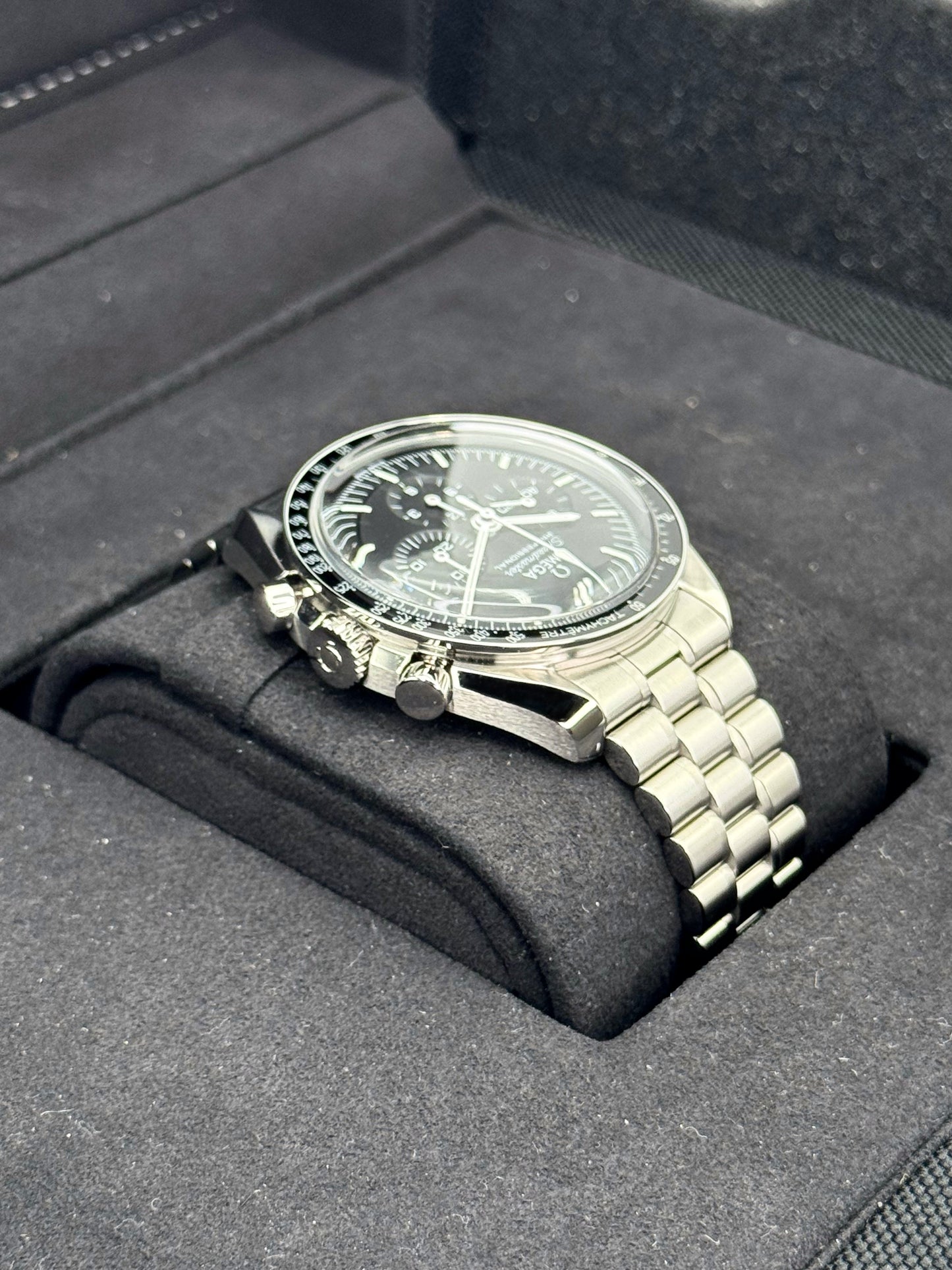 2021 Omega 42mm 310.30.42.50.01.001 Speedmaster Moonwatch - MyWatchLLC
