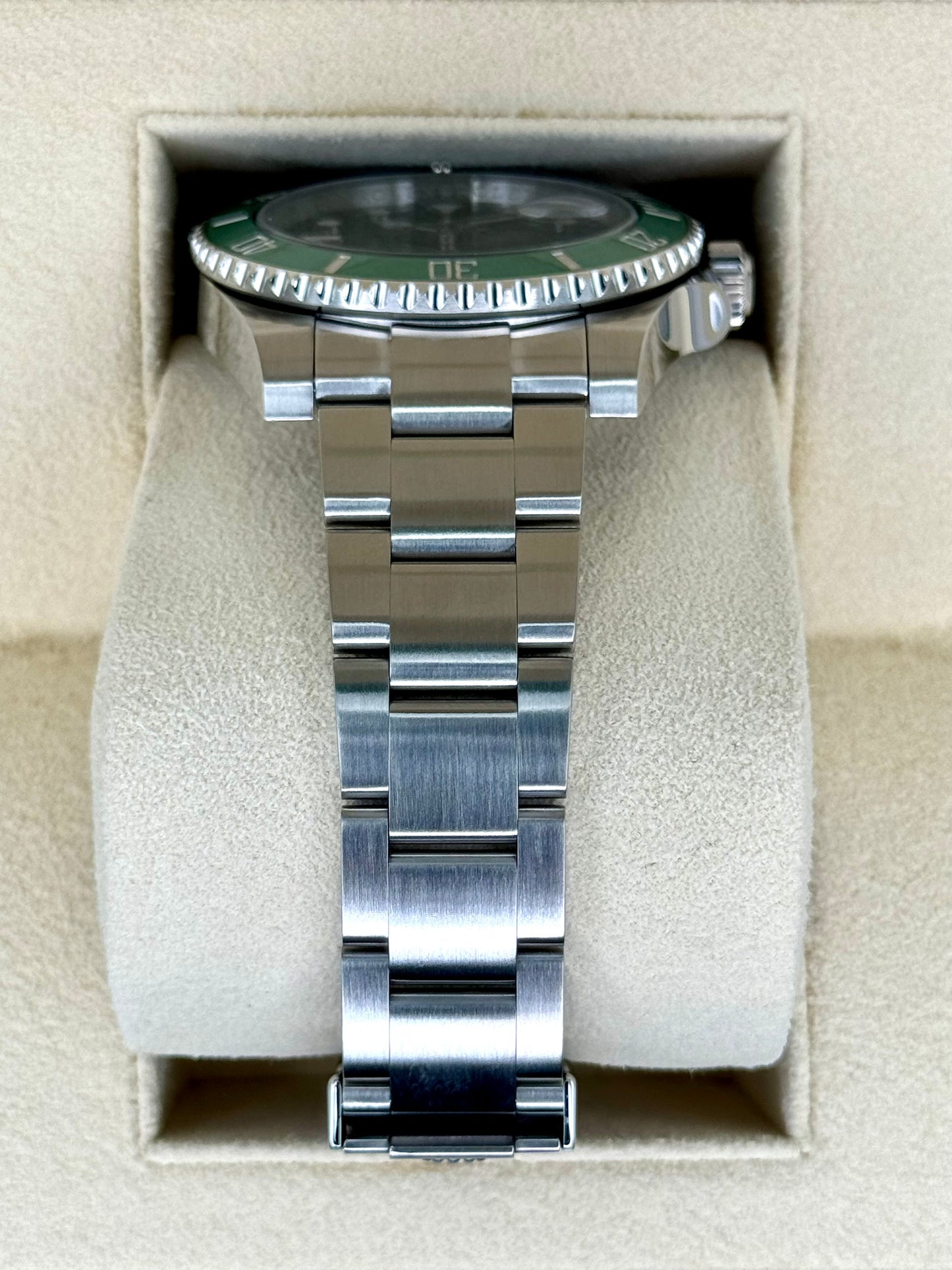 2017 Rolex Submariner "Hulk" 40mm 116610LV Green Dial - MyWatchLLC