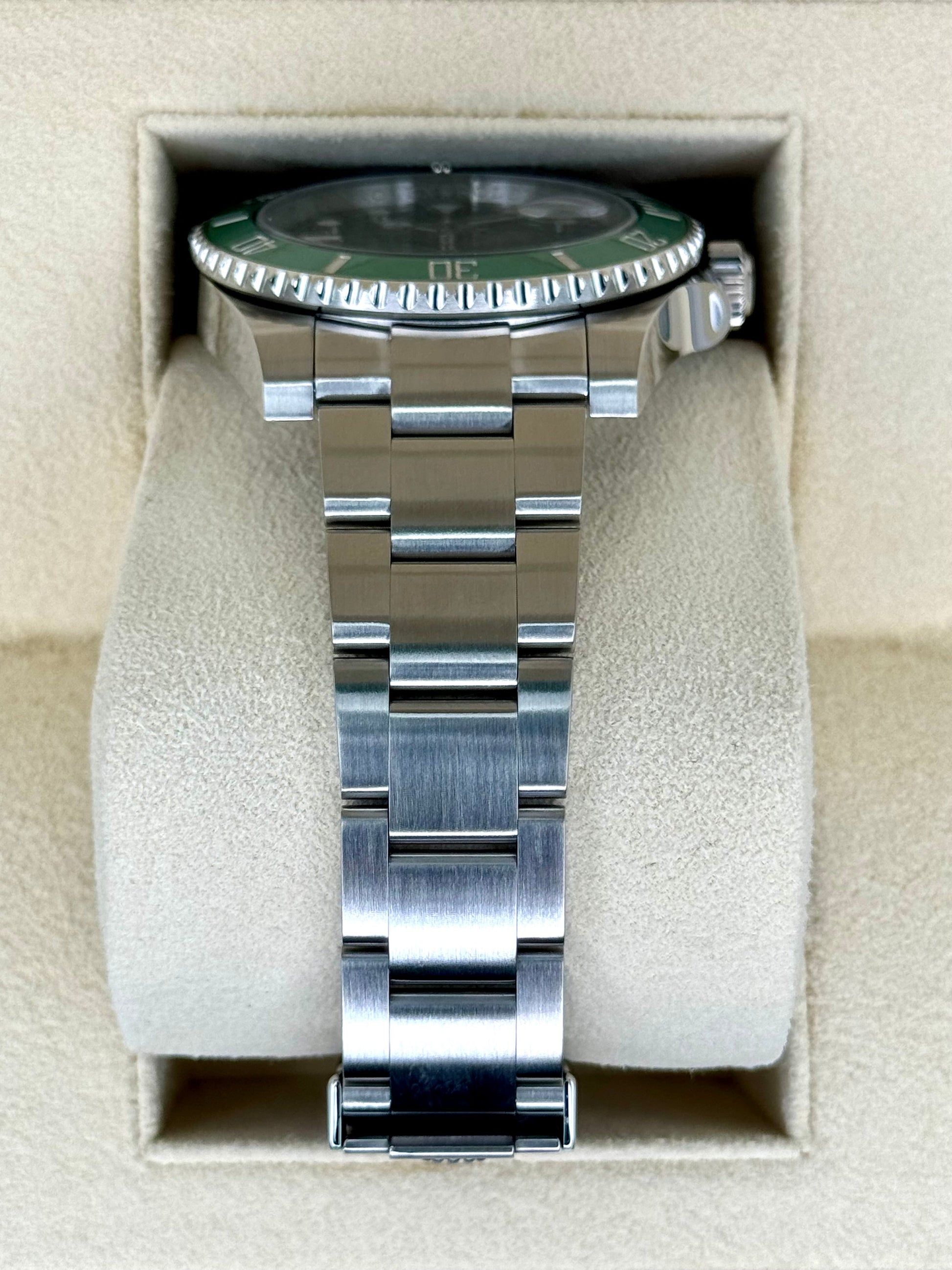 2017 Rolex Submariner "Hulk" 40mm 116610LV Green Dial - MyWatchLLC