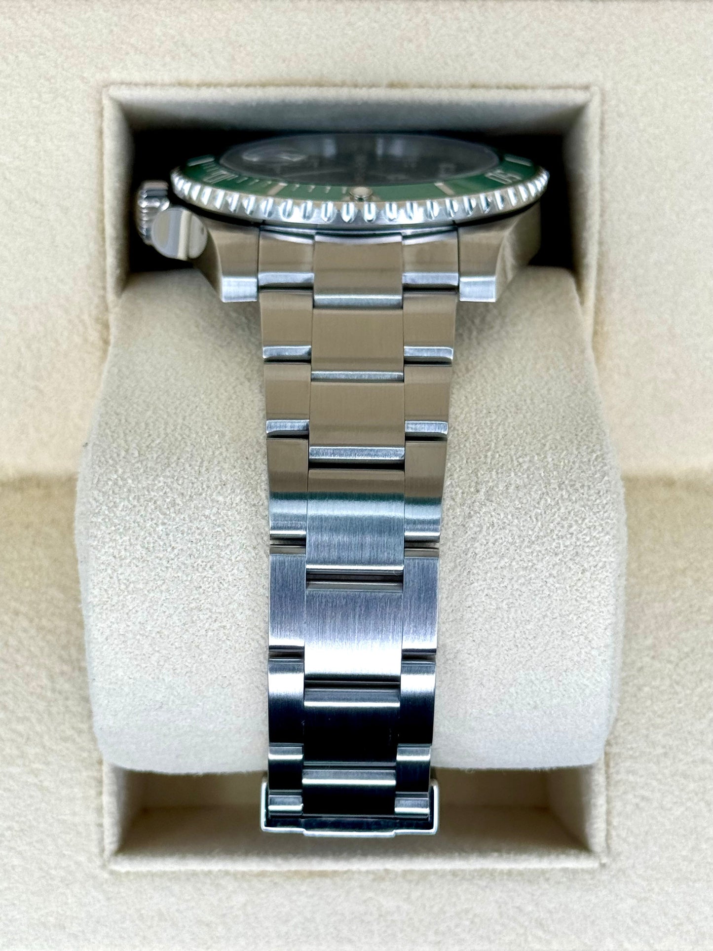 2017 Rolex Submariner "Hulk" 40mm 116610LV Green Dial - MyWatchLLC