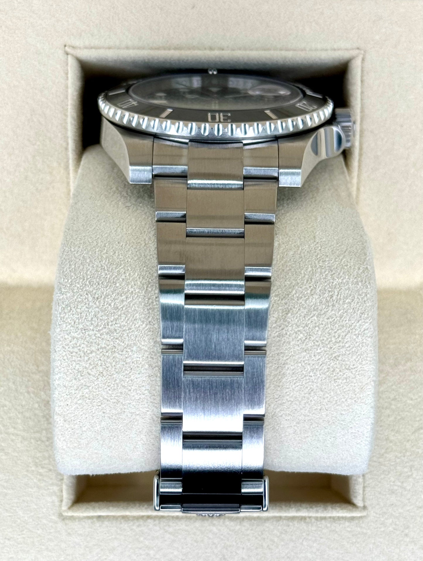 Rolex Submariner 40mm 116610LN Stainless Steel Black Dial - MyWatchLLC