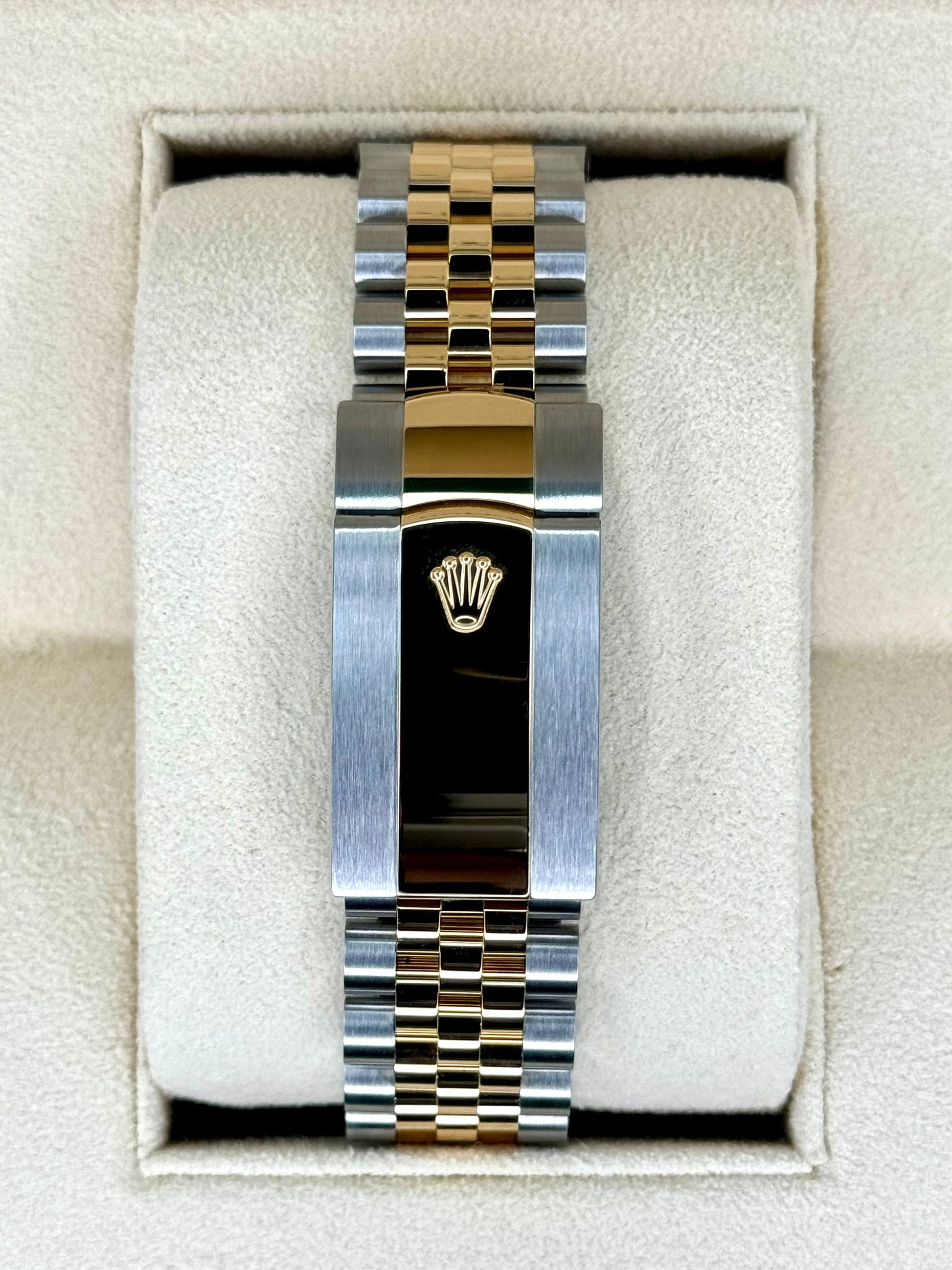 NEW 2024 Rolex Sky-Dweller 42mm 336933 Jubilee Champagne Dial - MyWatchLLC