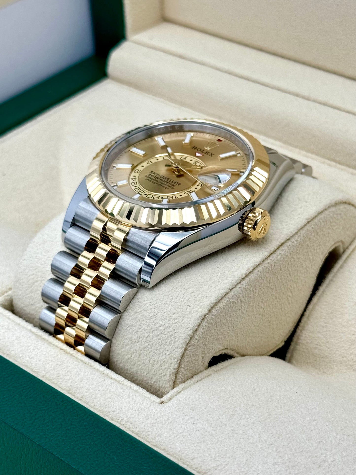 NEW 2024 Rolex Sky-Dweller 42mm 336933 Jubilee Champagne Dial - MyWatchLLC