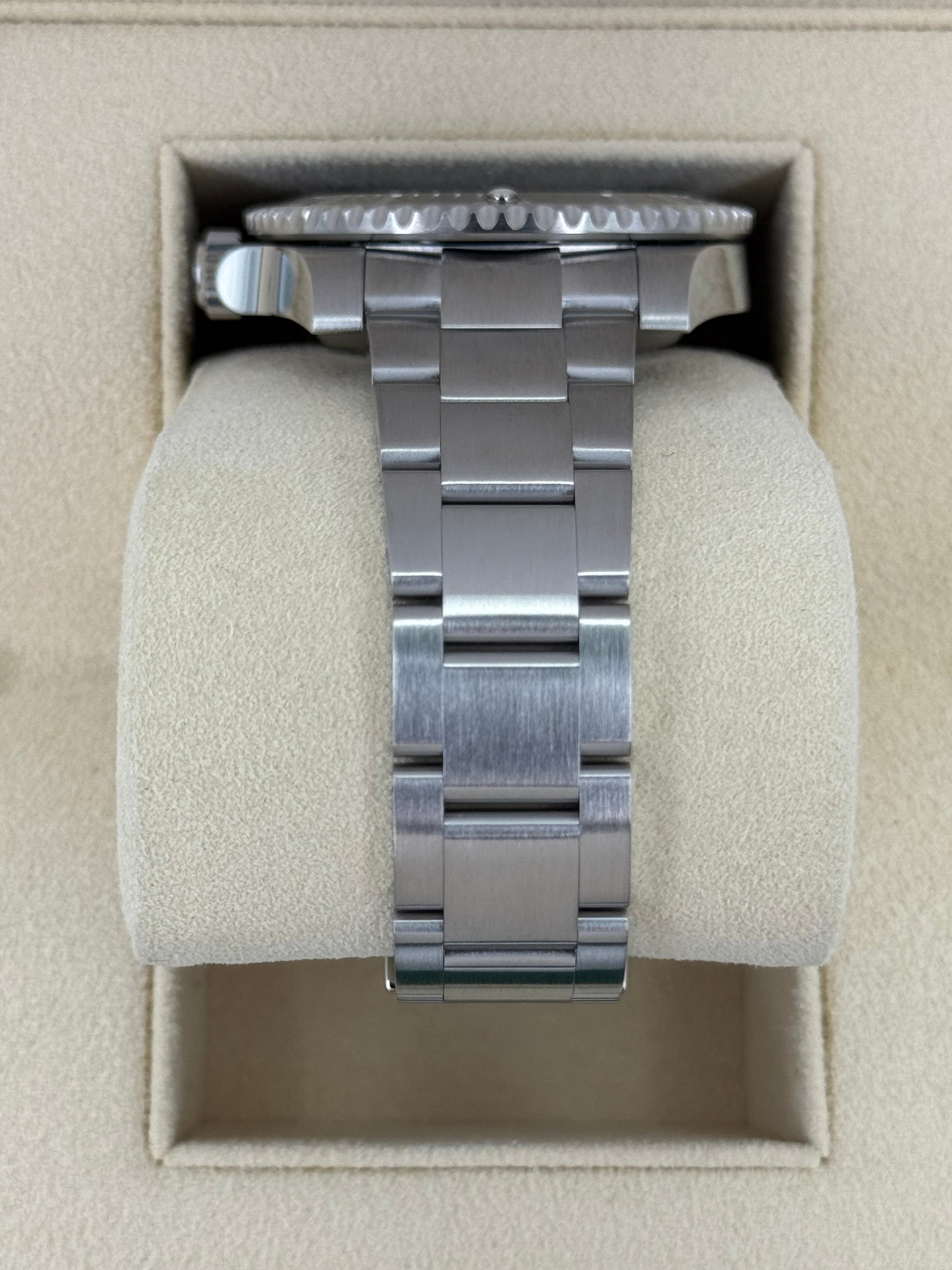 2015 Rolex Submariner 40mm 114060 Stainless Steel Black Dial - MyWatchLLC