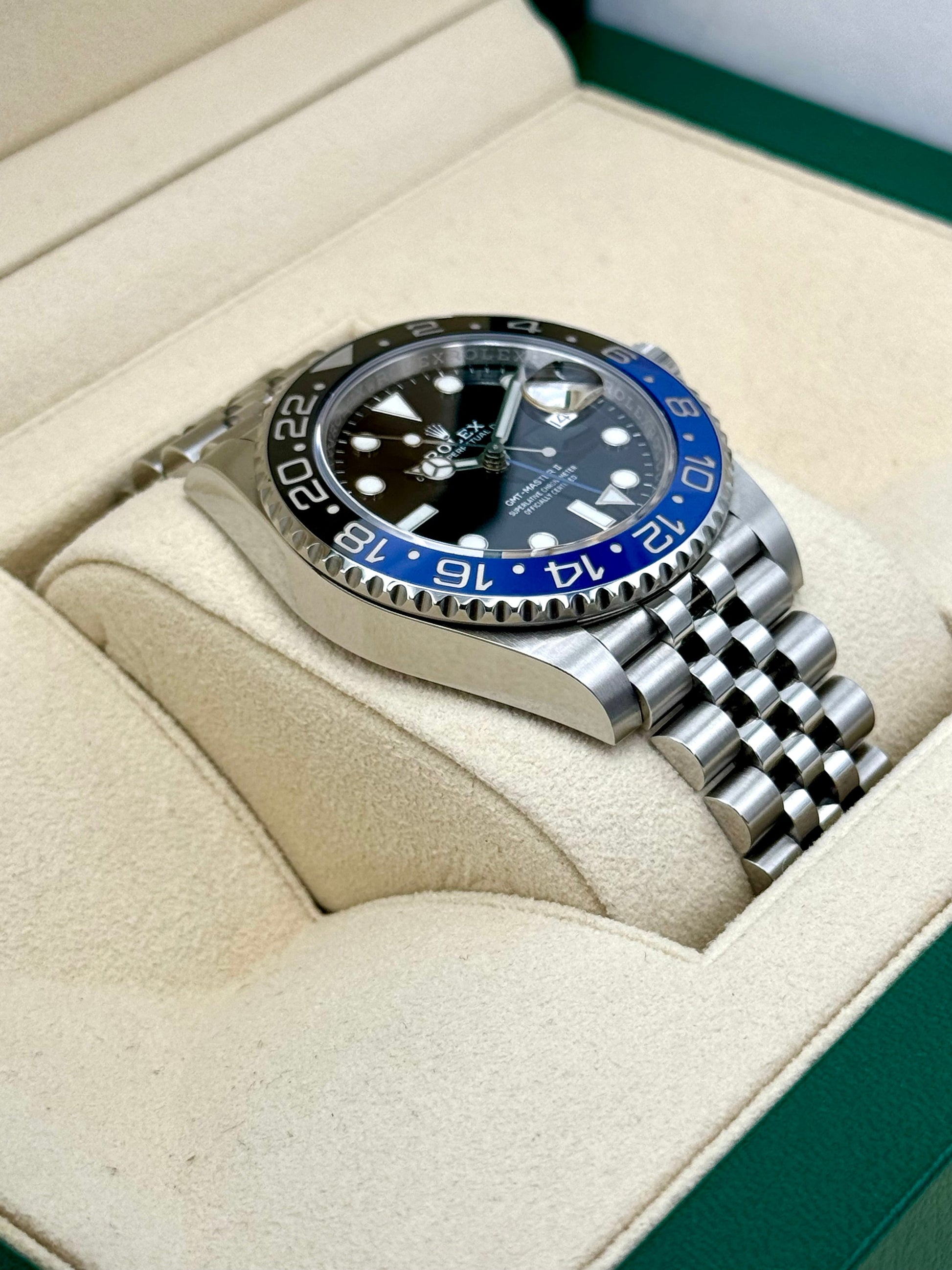 2019 Rolex GMT-Master II “Batgirlâ€?40mm 126710BLNR Jubilee Black Dial - MyWatchLLC