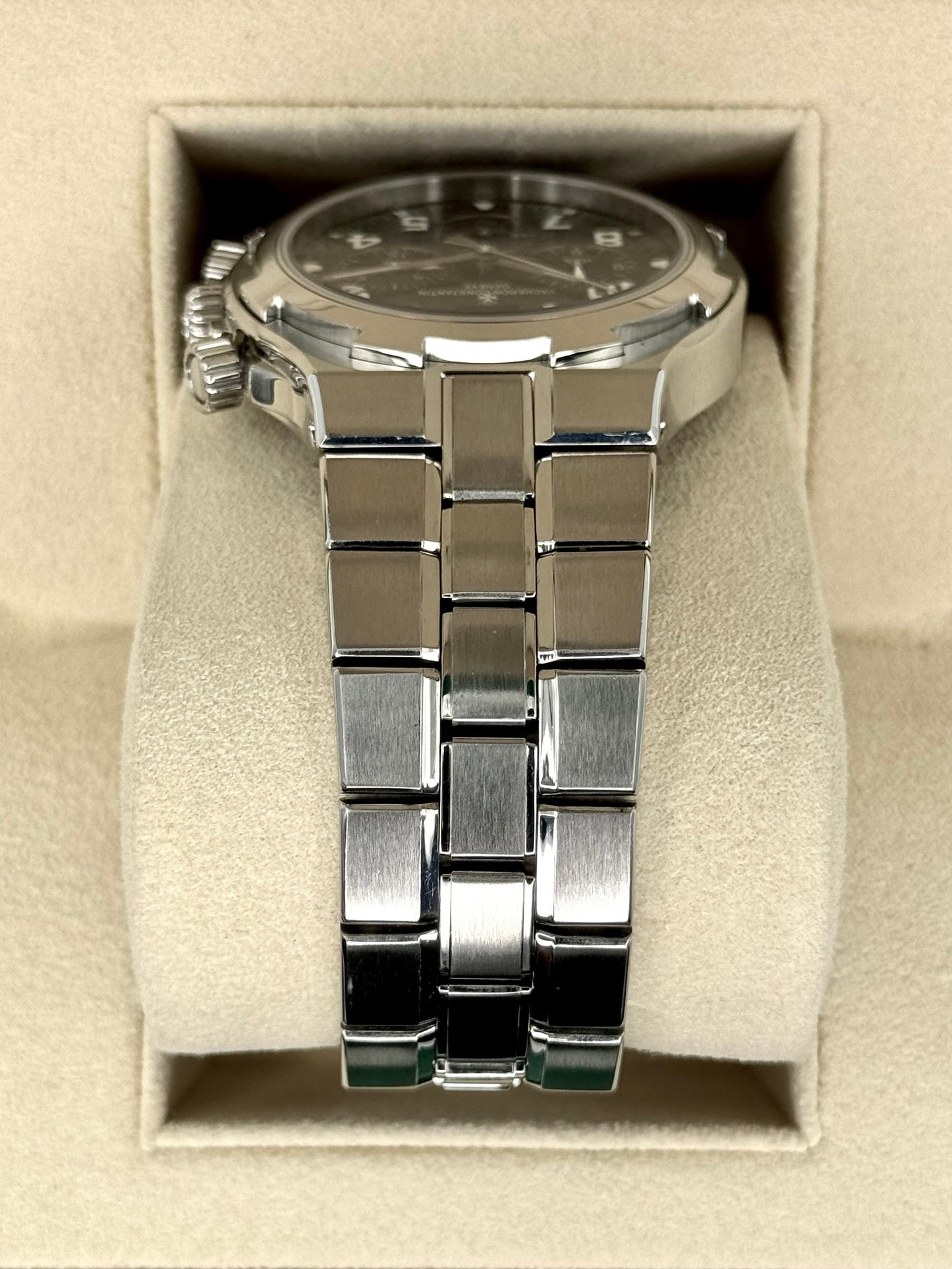 Vacheron Constantin Overseas Chrono 40mm 49140/423A-8886 Black Dial - MyWatchLLC