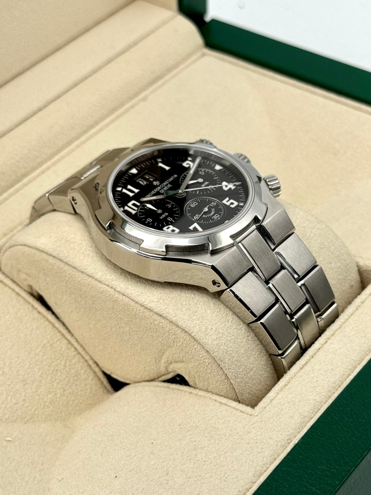 Vacheron Constantin Overseas Chrono 40mm 49140/423A-8886 Black Dial - MyWatchLLC