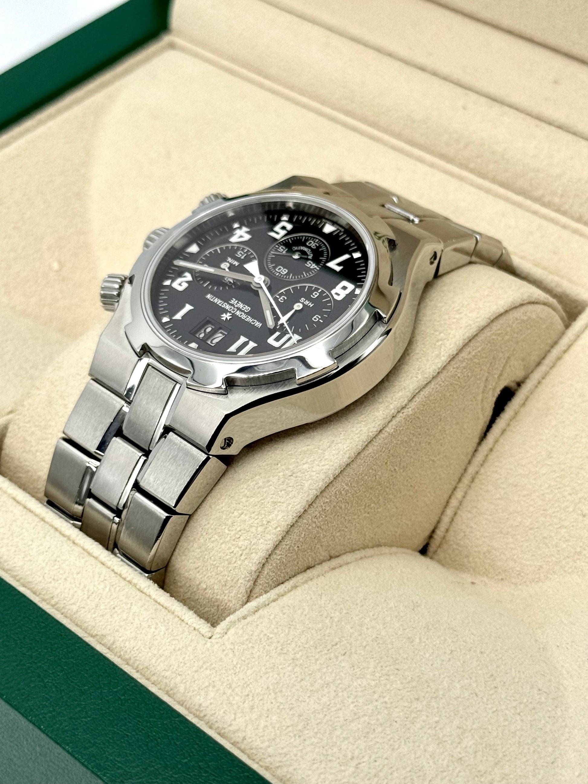 Vacheron Constantin Overseas Chrono 40mm 49140/423A-8886 Black Dial - MyWatchLLC