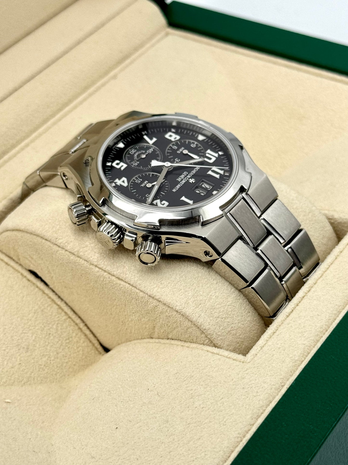 Vacheron Constantin Overseas Chrono 40mm 49140/423A-8886 Black Dial - MyWatchLLC