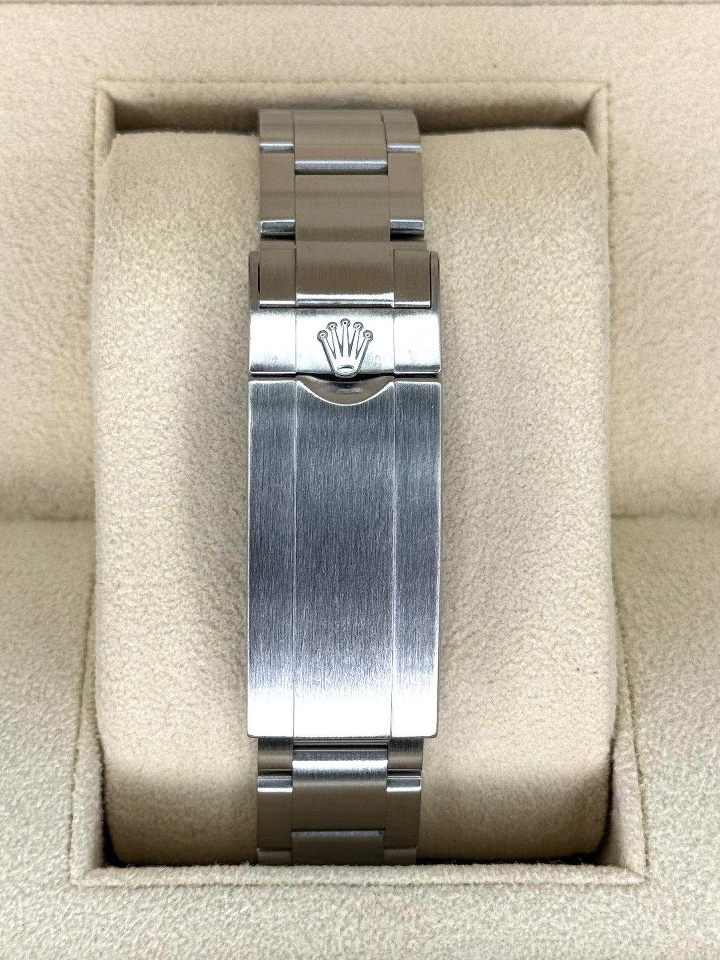 2015 Rolex Submariner Date "Hulk" 40mm 116610LV Green Dial - MyWatchLLC