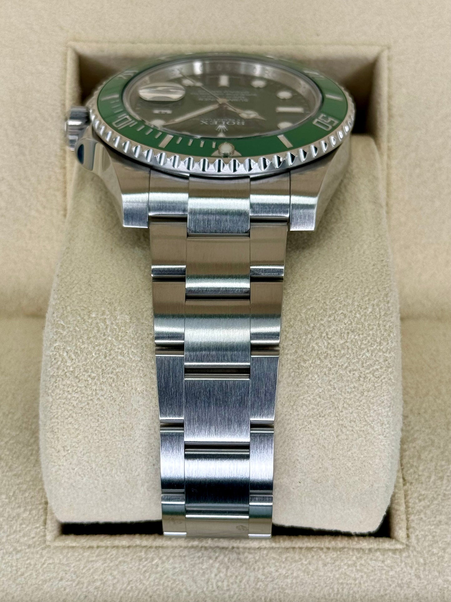 2015 Rolex Submariner Date "Hulk" 40mm 116610LV Green Dial - MyWatchLLC