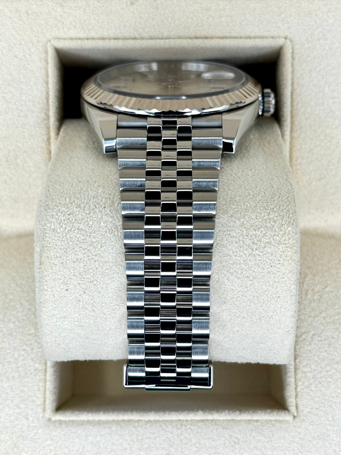 2022 Rolex Datejust 41mm 126334 Stainless Steel Jubilee Silver Dial - MyWatchLLC