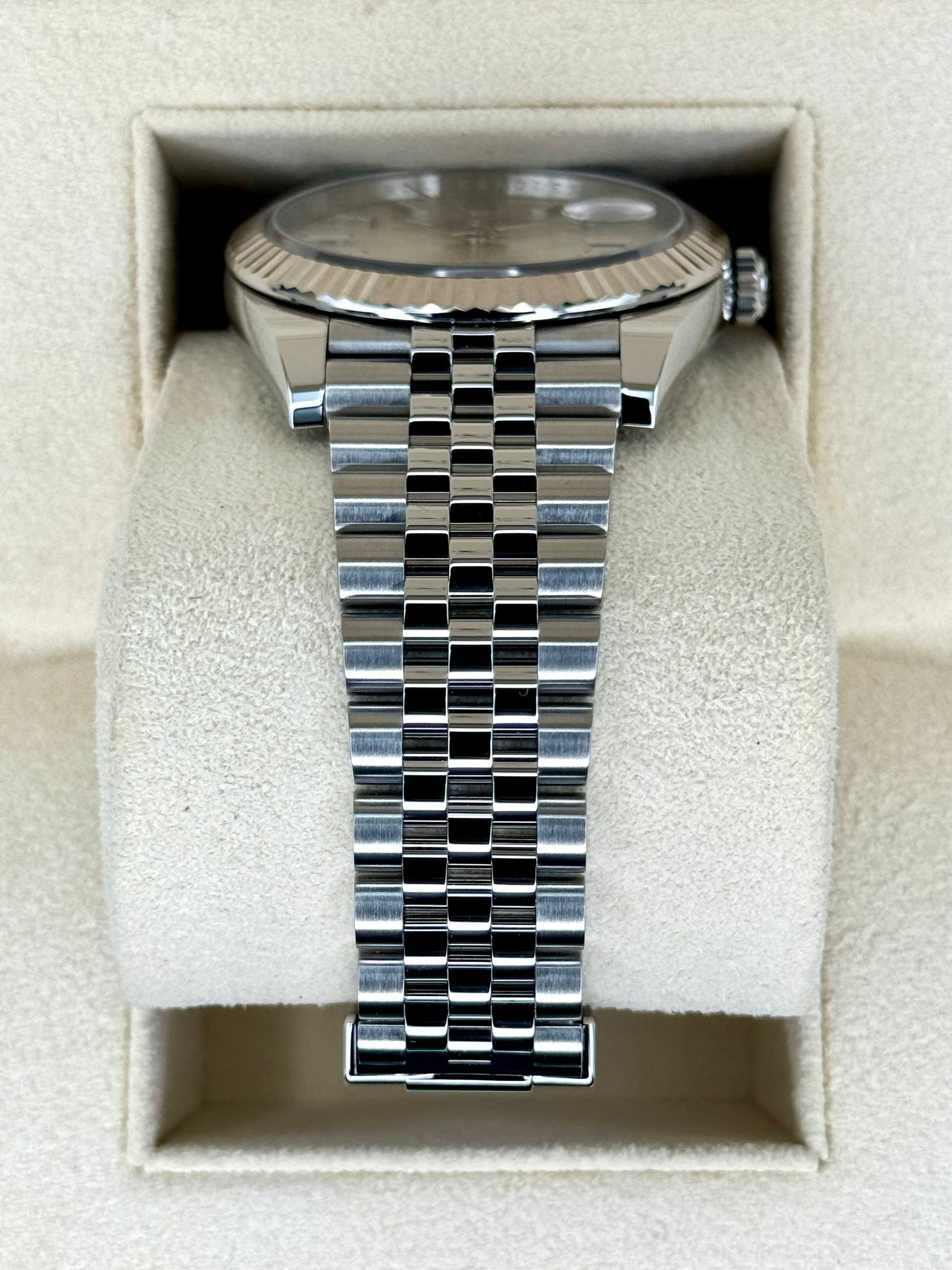 2022 Rolex Datejust 41mm 126334 Stainless Steel Jubilee Silver Dial - MyWatchLLC