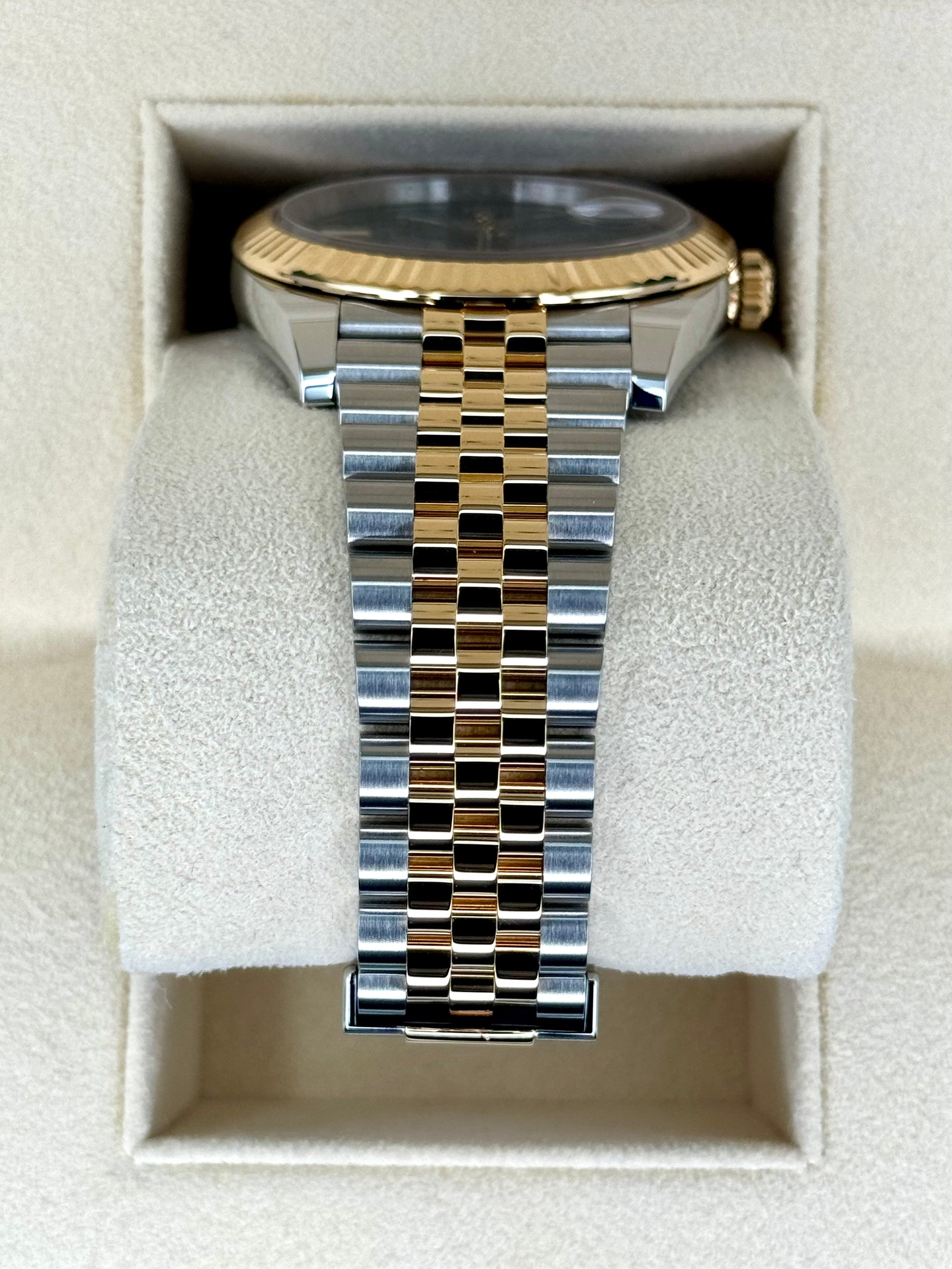 NEW 2024 Rolex Datejust 41mm 126333 Two-Tone Jubilee Wimbledon Dial - MyWatchLLC