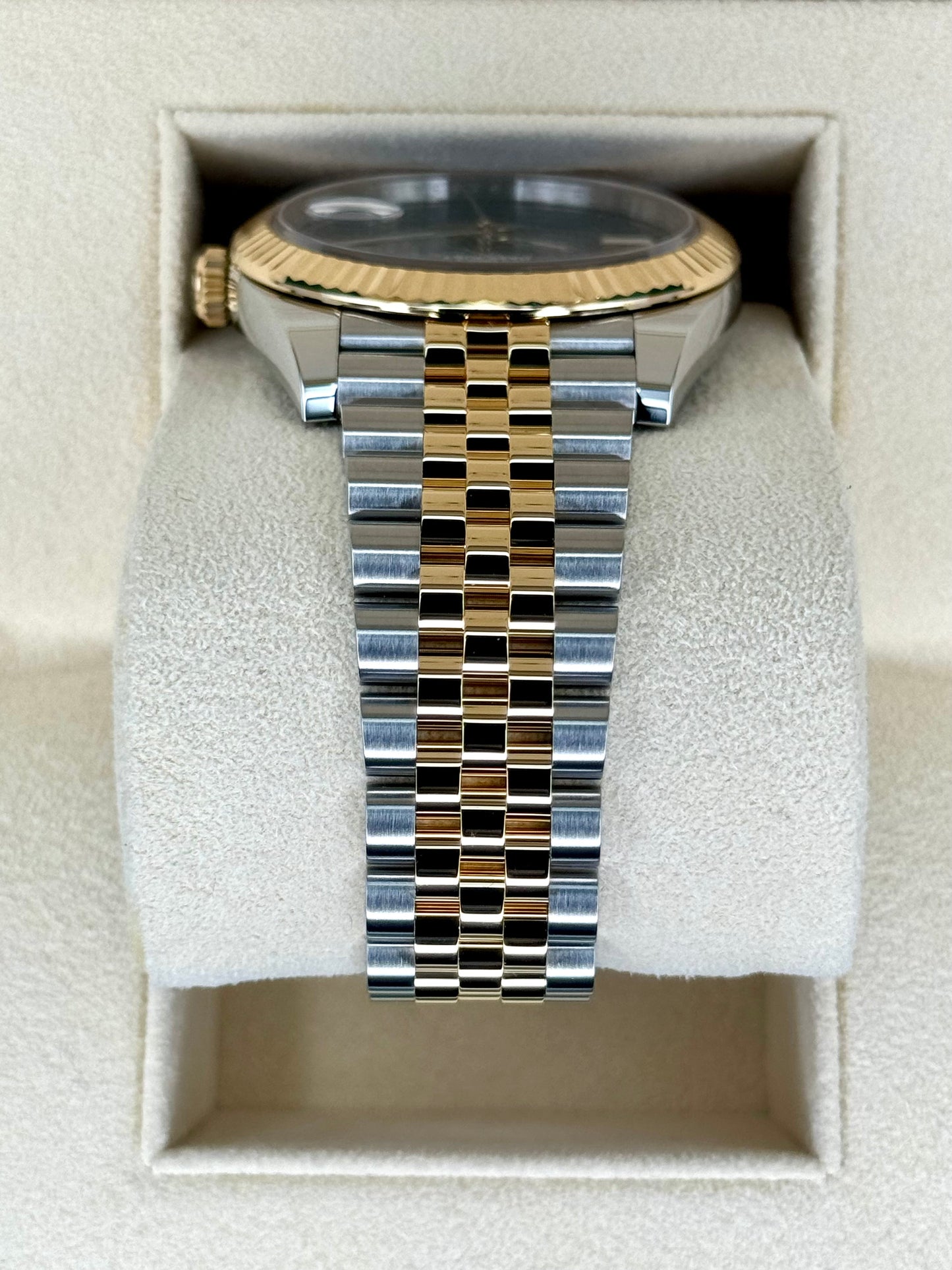 NEW 2024 Rolex Datejust 41mm 126333 Two-Tone Jubilee Wimbledon Dial - MyWatchLLC