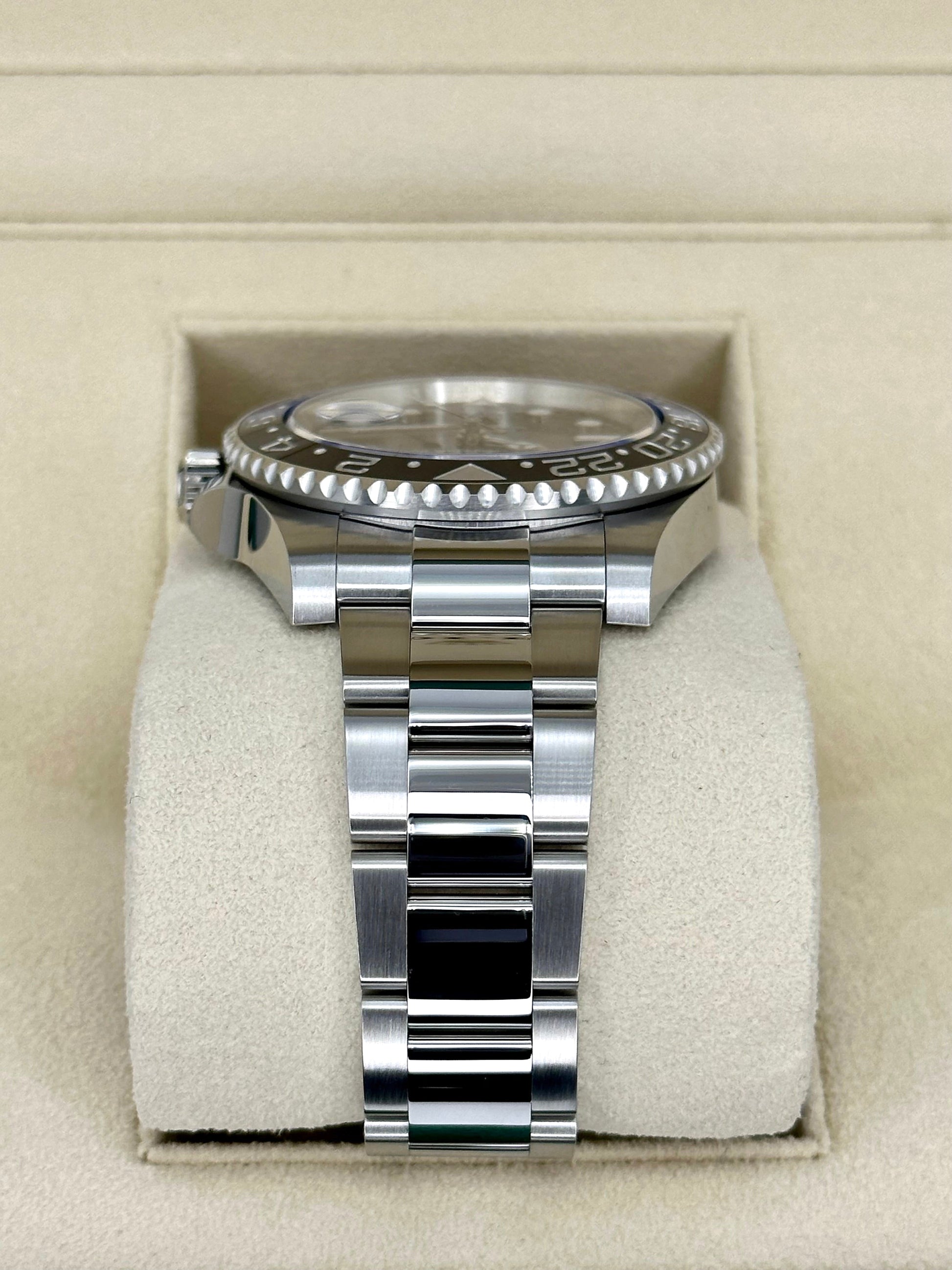 NEW 2024 Rolex GMT-Master II "Batman" 40mm 126710BLNR Oyster Black Dial - MyWatchLLC