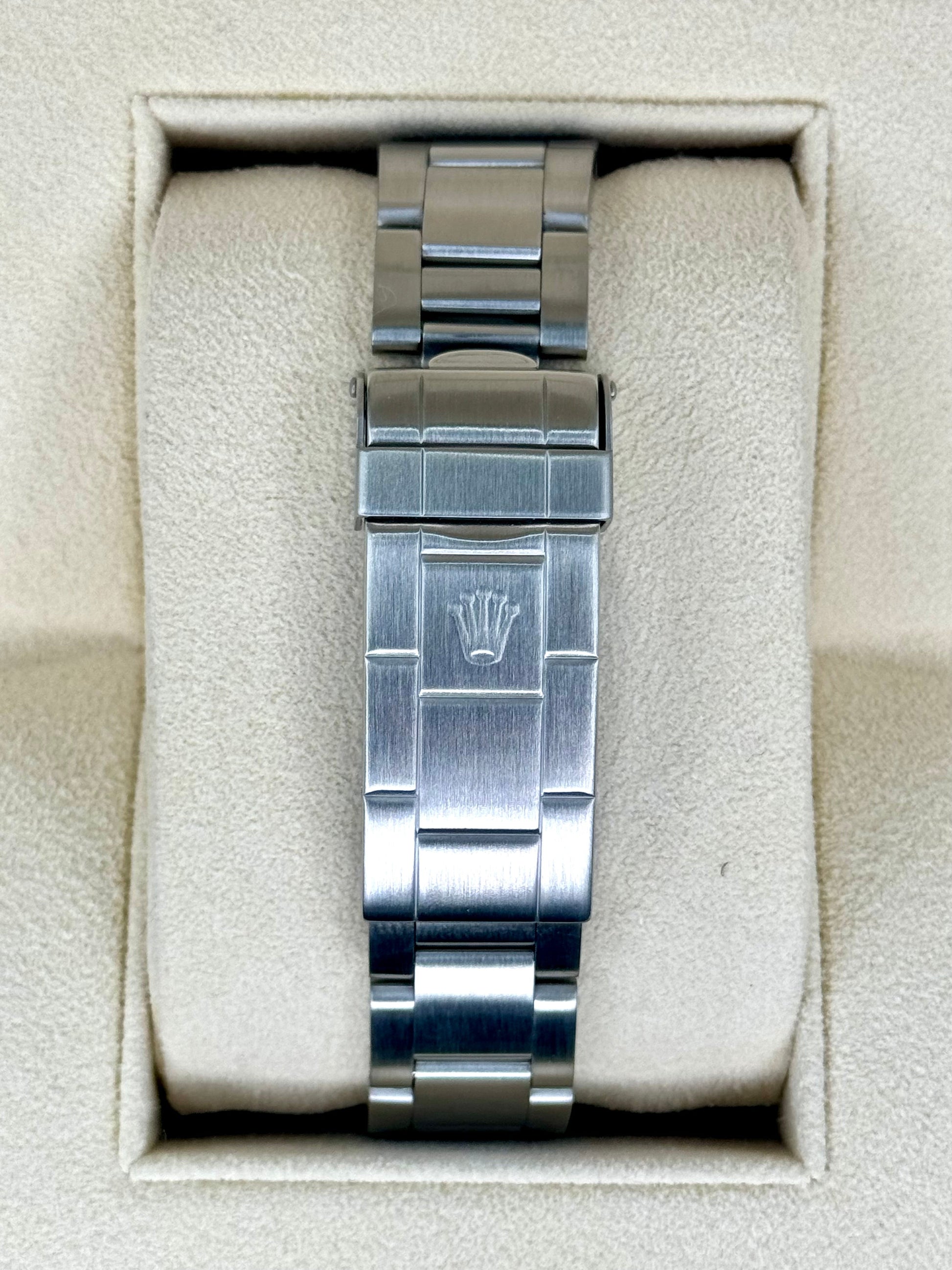 2001 Rolex Submariner Date 40mm 16610 Stainless Steel Black Dial - MyWatchLLC