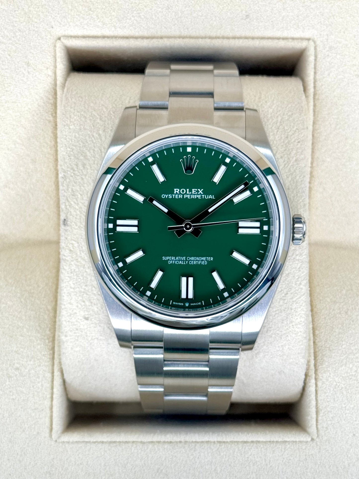 NEW 2023 Rolex Oyster Perpetual 41mm 124300 Green Dial - MyWatchLLC