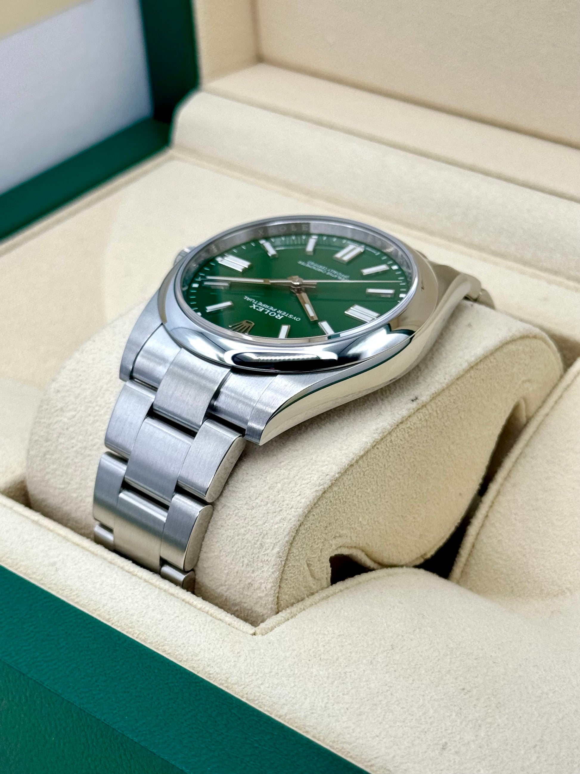 NEW 2023 Rolex Oyster Perpetual 41mm 124300 Green Dial - MyWatchLLC