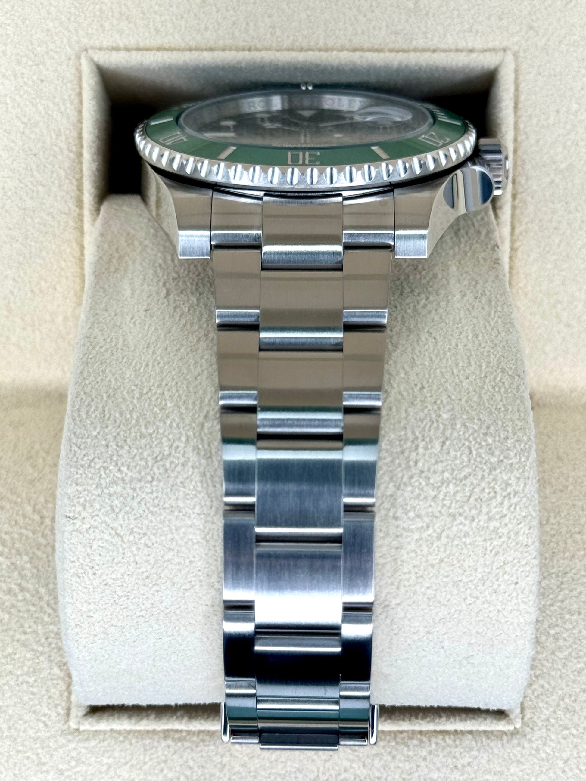 2019 Rolex Submariner "Hulk" 40mm 116610LV Green Dial - MyWatchLLC