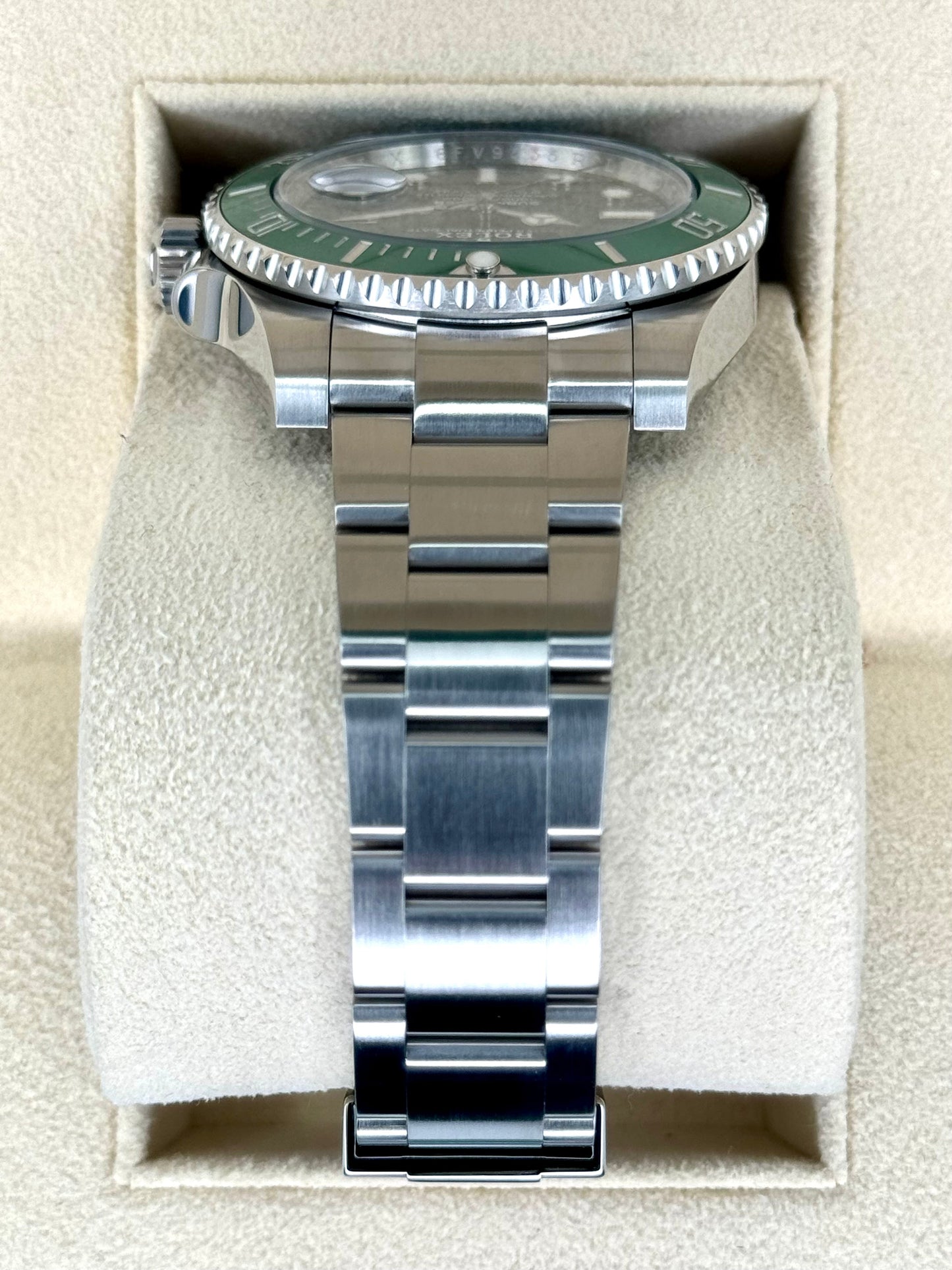 2019 Rolex Submariner "Hulk" 40mm 116610LV Green Dial - MyWatchLLC