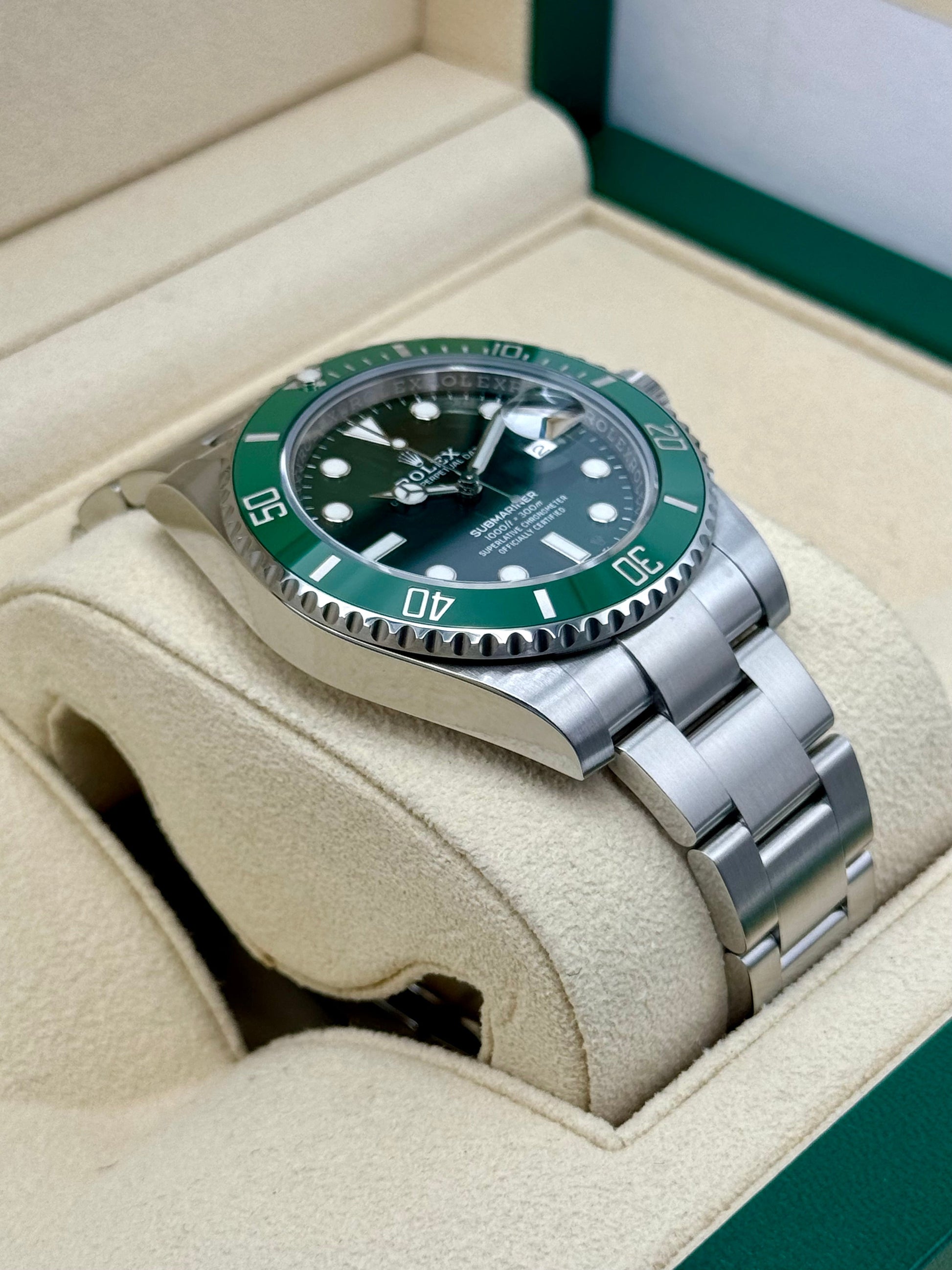 2019 Rolex Submariner "Hulk" 40mm 116610LV Green Dial - MyWatchLLC