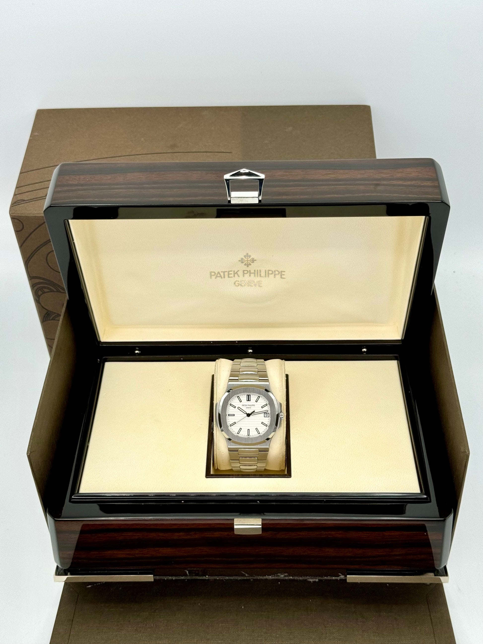 2015 Patek Philippe Nautilus 40mm 5711/1A Stainless Steel White Dial - MyWatchLLC