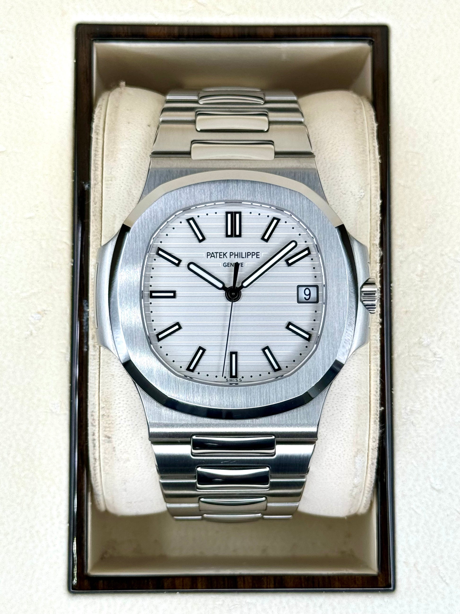 2015 Patek Philippe Nautilus 40mm 5711/1A Stainless Steel White Dial - MyWatchLLC