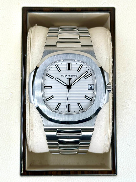2015 Patek Philippe Nautilus 40mm 5711/1A Stainless Steel White Dial - MyWatchLLC