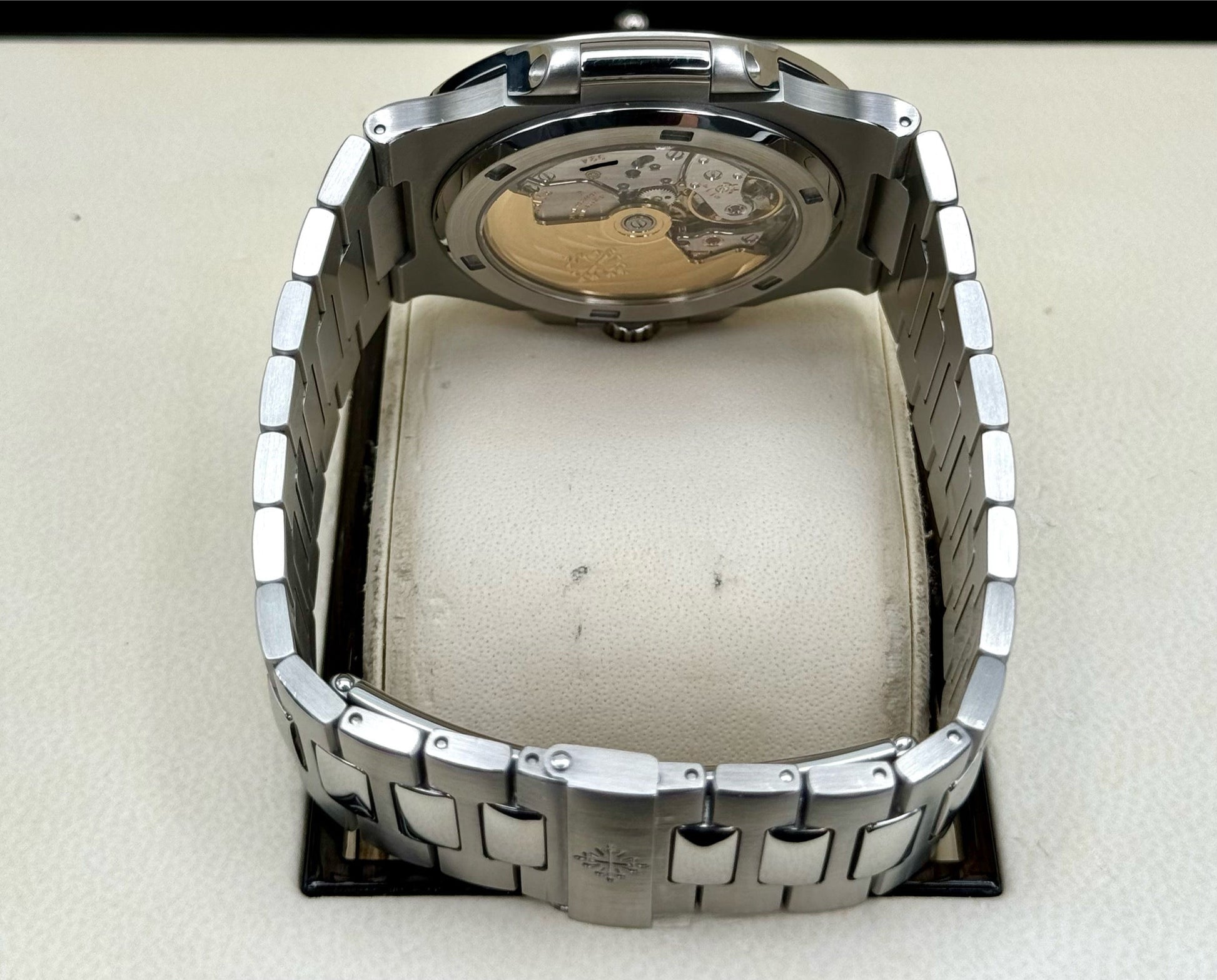 2015 Patek Philippe Nautilus 40mm 5711/1A Stainless Steel White Dial - MyWatchLLC