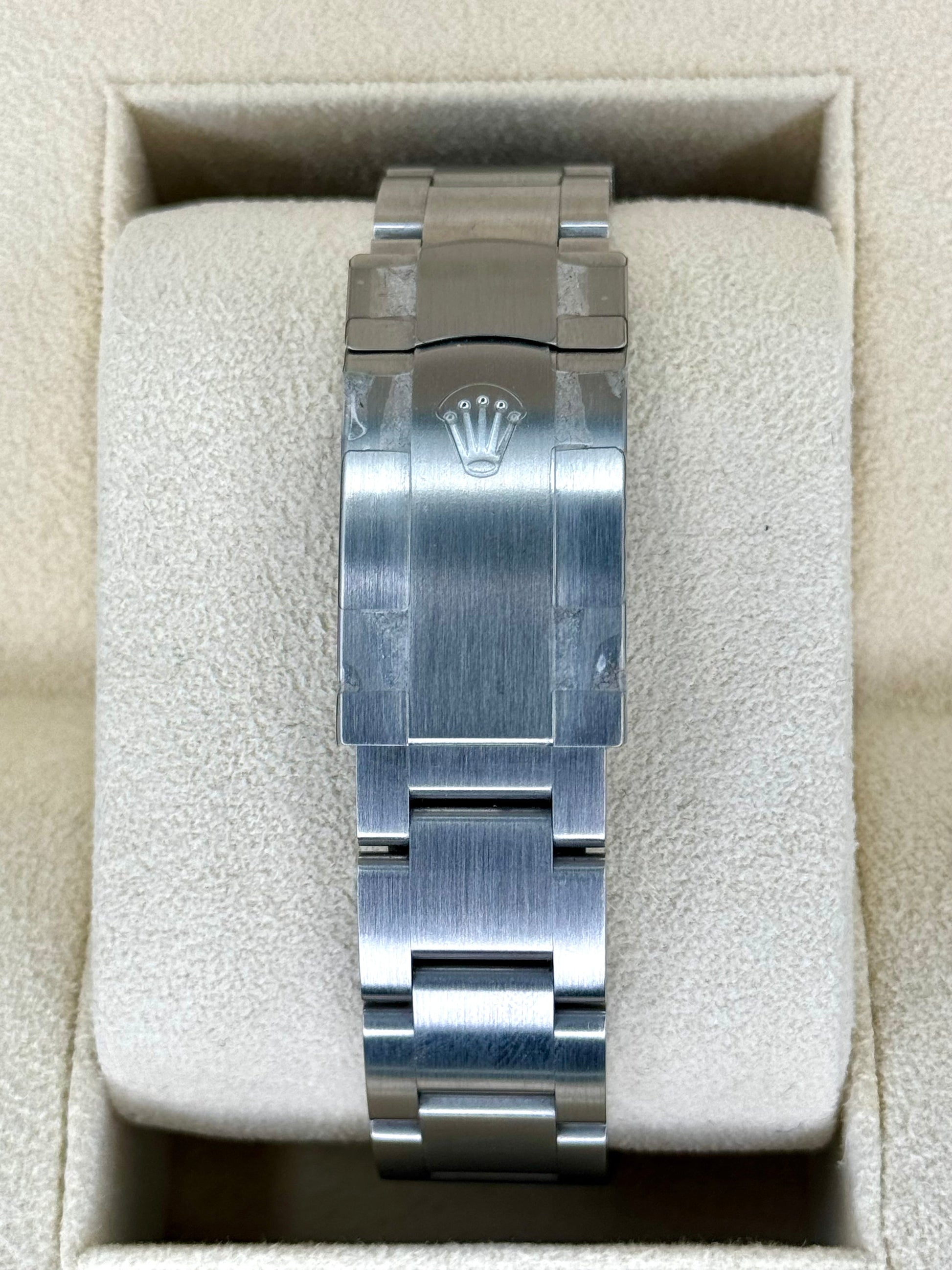 NEW 2023 Rolex Oyster Perpetual 36mm 126000 Stainless Steel Green Dial - MyWatchLLC