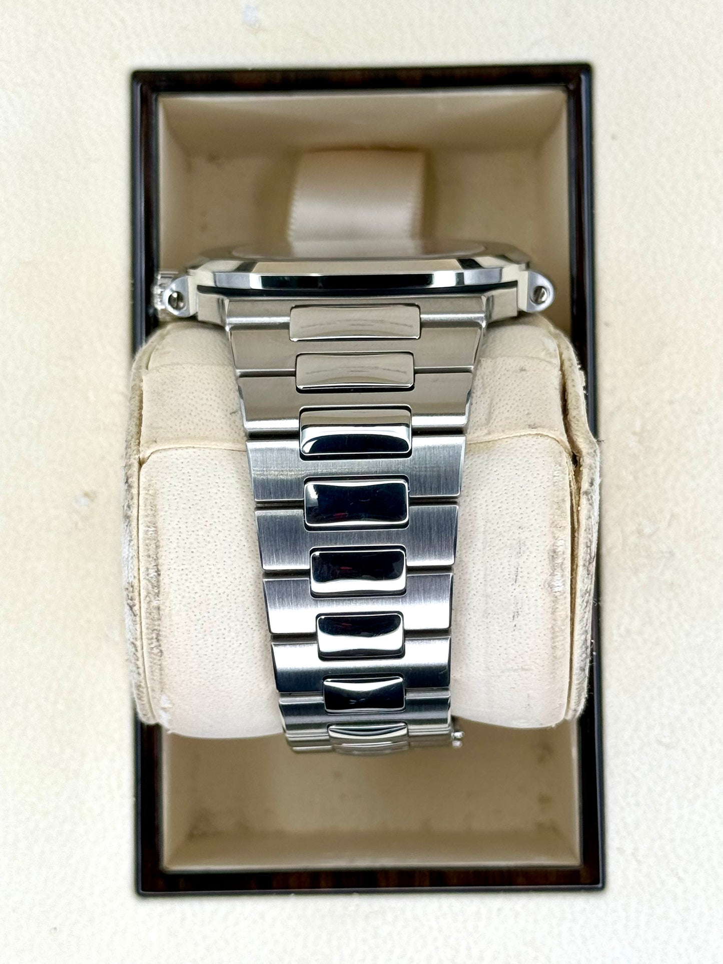 2015 Patek Philippe Nautilus 40mm 5711/1A Stainless Steel White Dial - MyWatchLLC