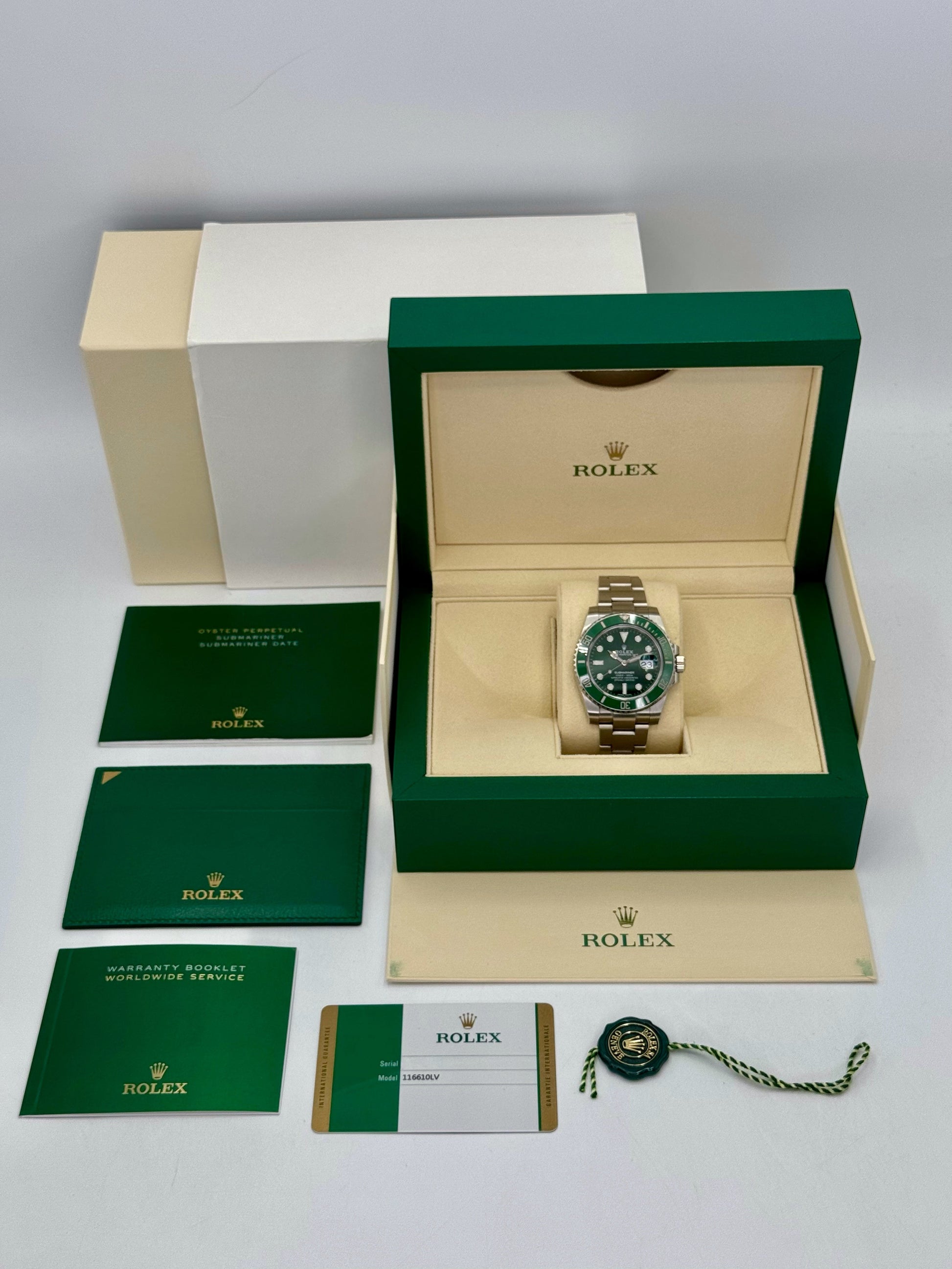 2019 Rolex Submariner “Hulkâ€?40mm 116610LV Green Dial - MyWatchLLC