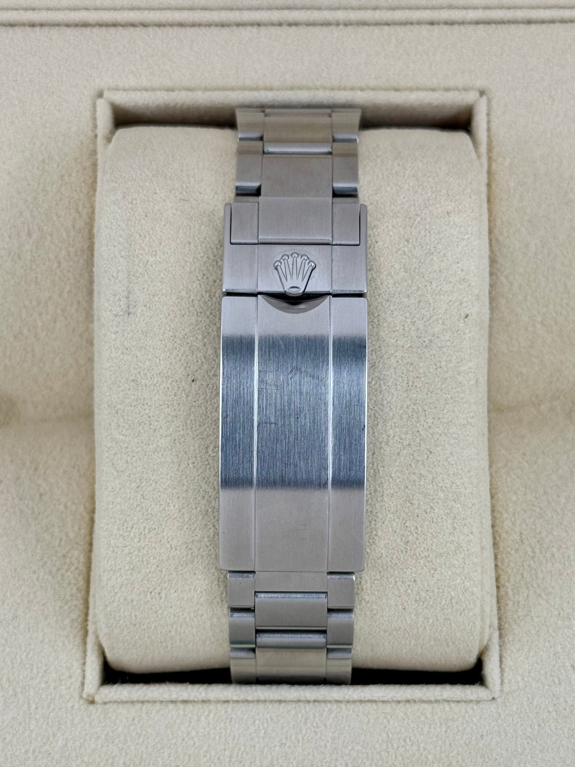 2019 Rolex Submariner “Hulkâ€?40mm 116610LV Green Dial - MyWatchLLC