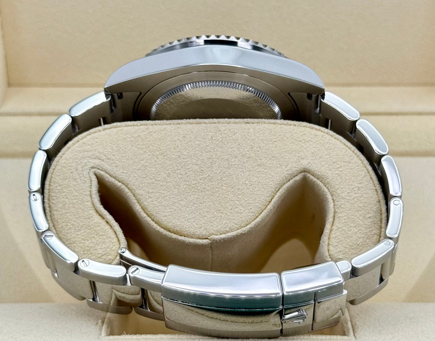 2015 Rolex GMT-Master II 40mm 116710LN Stainless Steel Black Dial - MyWatchLLC