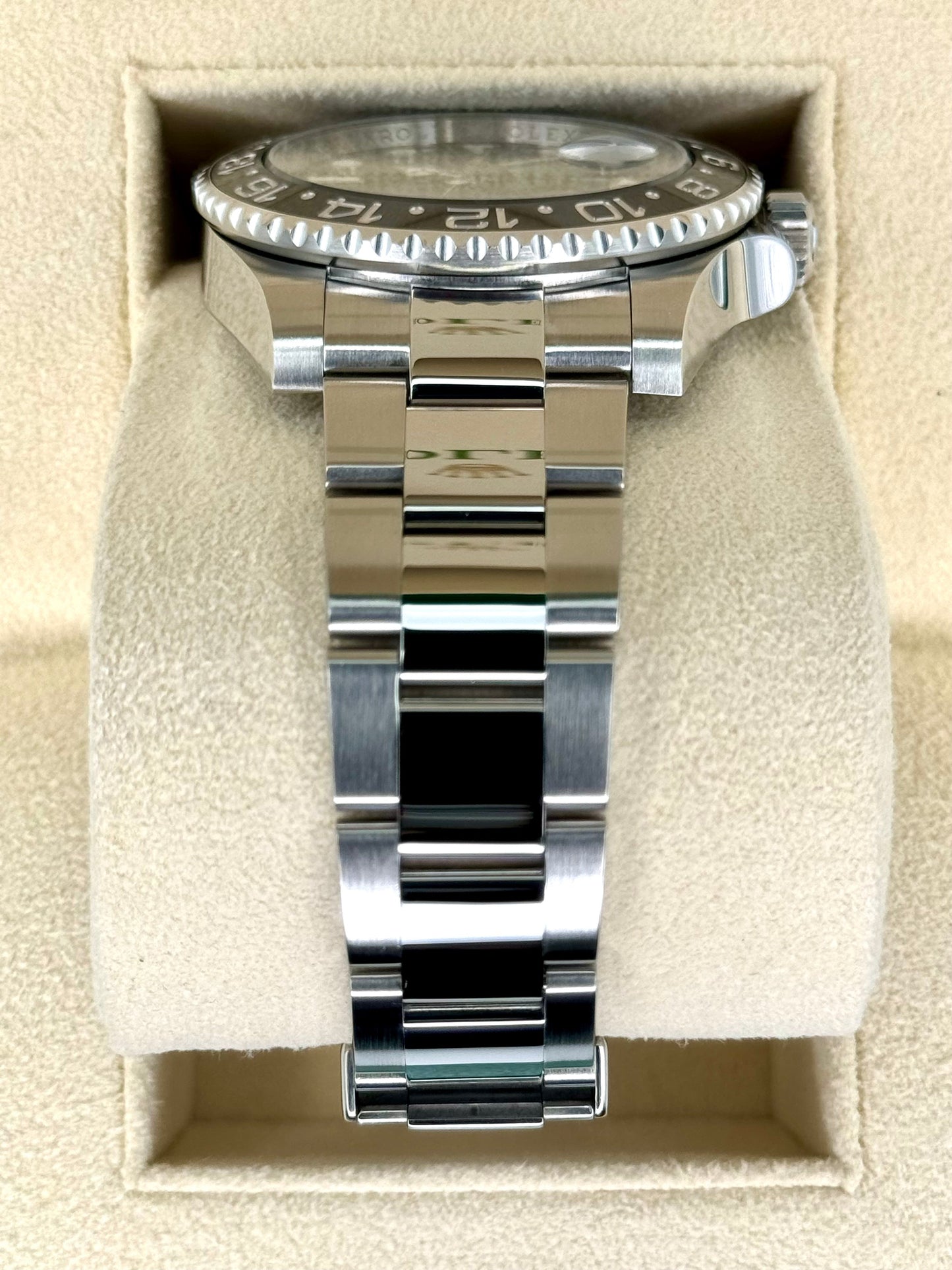 2015 Rolex GMT-Master II 40mm 116710LN Stainless Steel Black Dial - MyWatchLLC