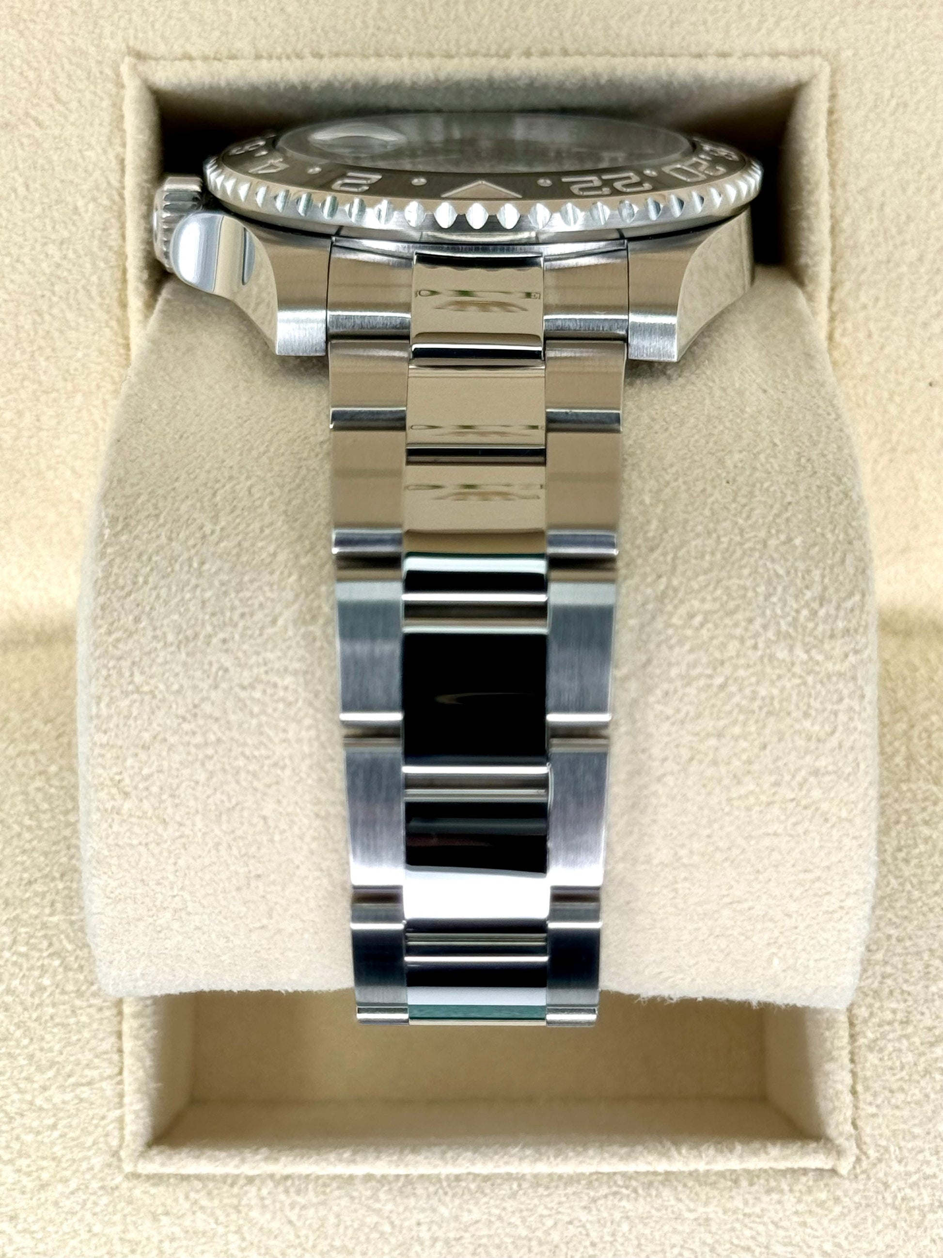 2015 Rolex GMT-Master II 40mm 116710LN Stainless Steel Black Dial - MyWatchLLC