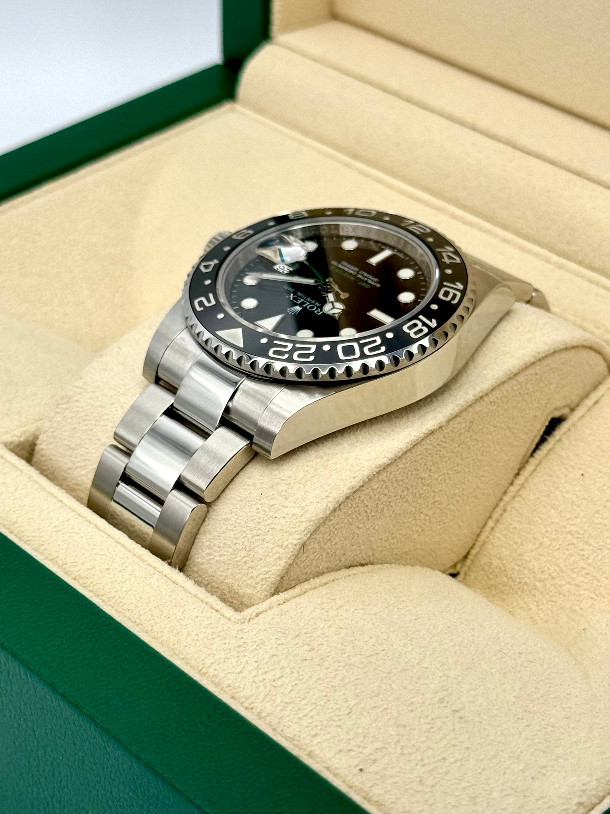 2015 Rolex GMT-Master II 40mm 116710LN Stainless Steel Black Dial - MyWatchLLC
