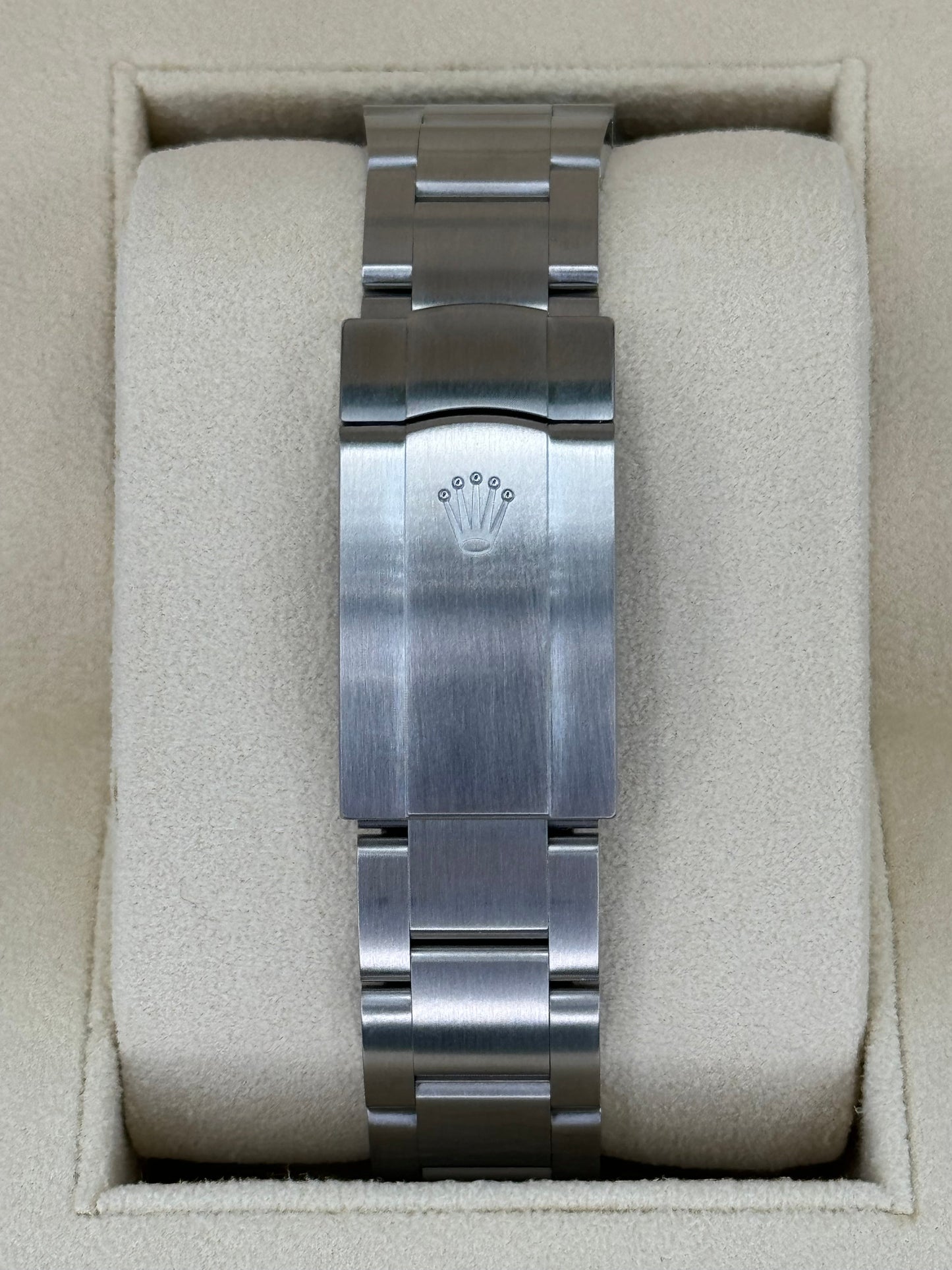 NEW 2023 Rolex Oyster Perpetual 41mm 124300 Stainless Steel Green Dial - MyWatchLLC