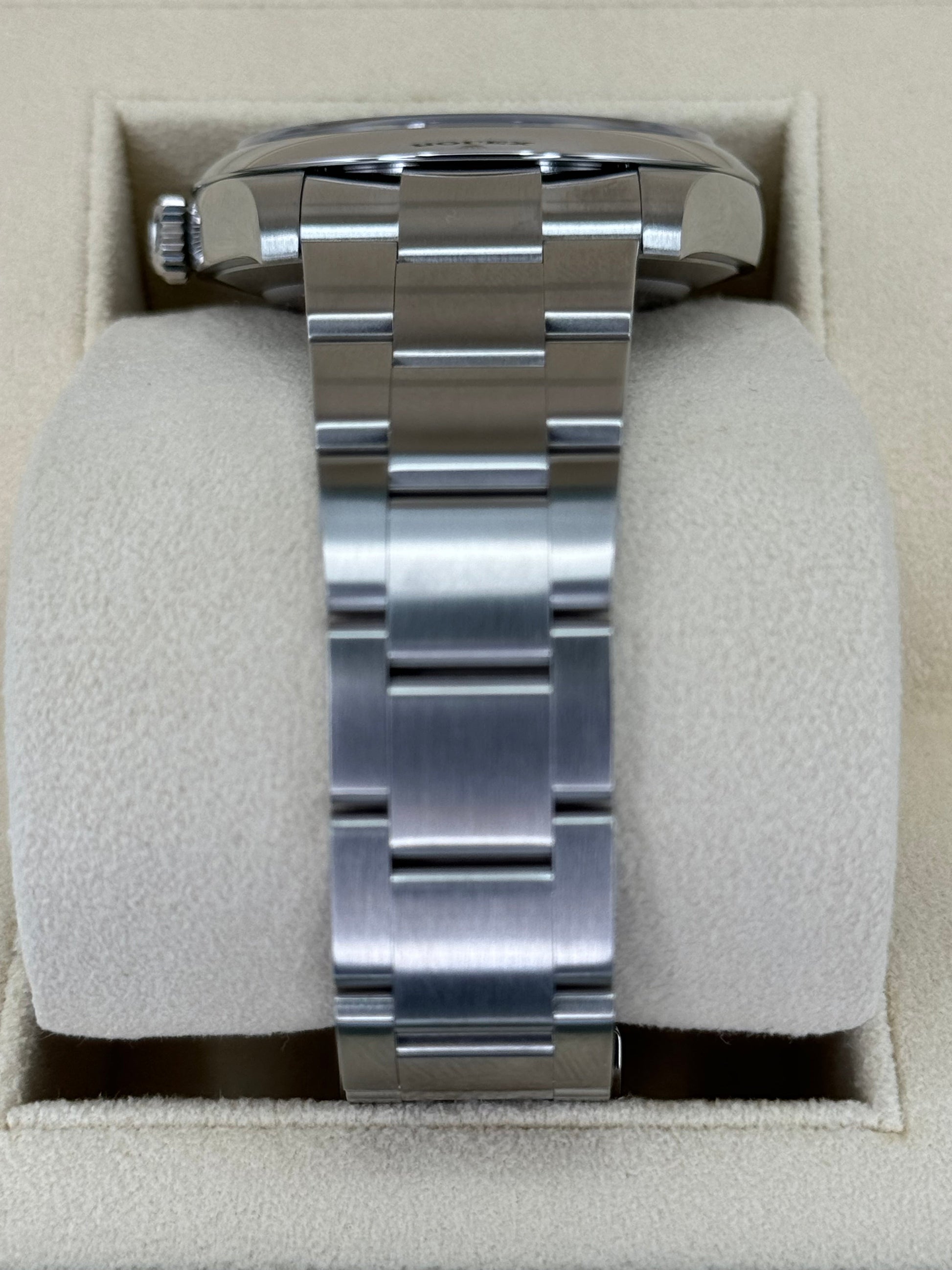 NEW 2023 Rolex Oyster Perpetual 41mm 124300 Stainless Steel Green Dial - MyWatchLLC