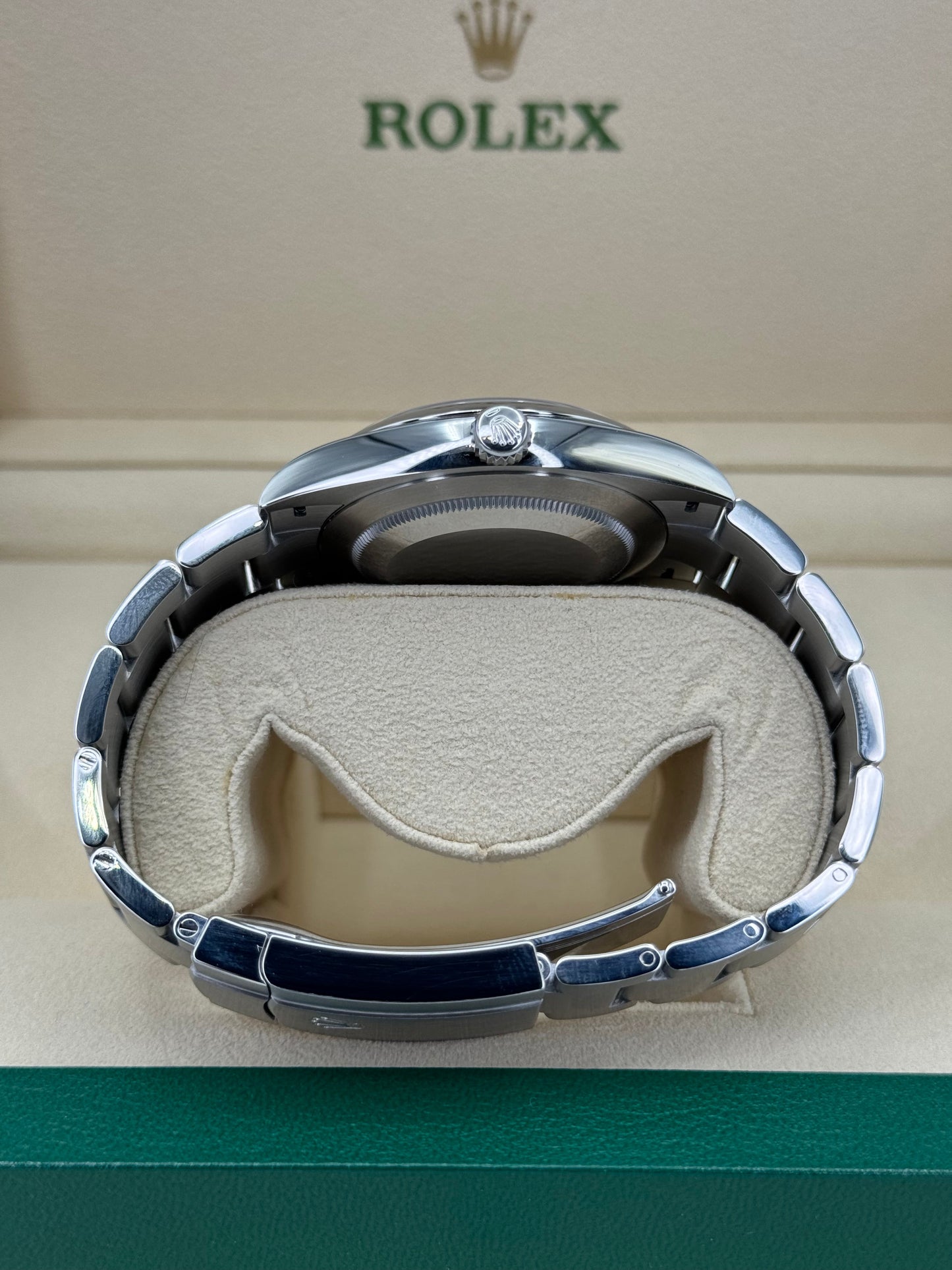 NEW 2023 Rolex Oyster Perpetual 41mm 124300 Stainless Steel Green Dial - MyWatchLLC